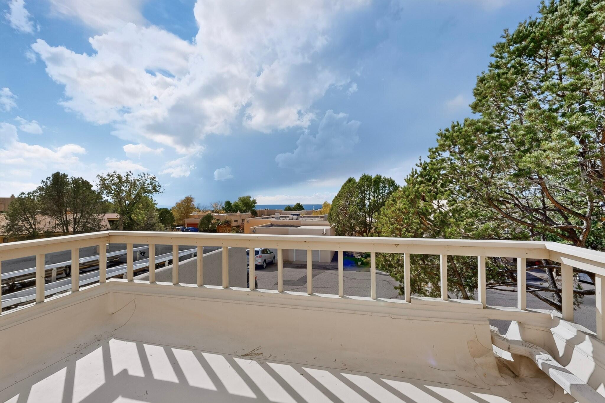 Photo 13 — 785 Tramway Lane NE # 4B