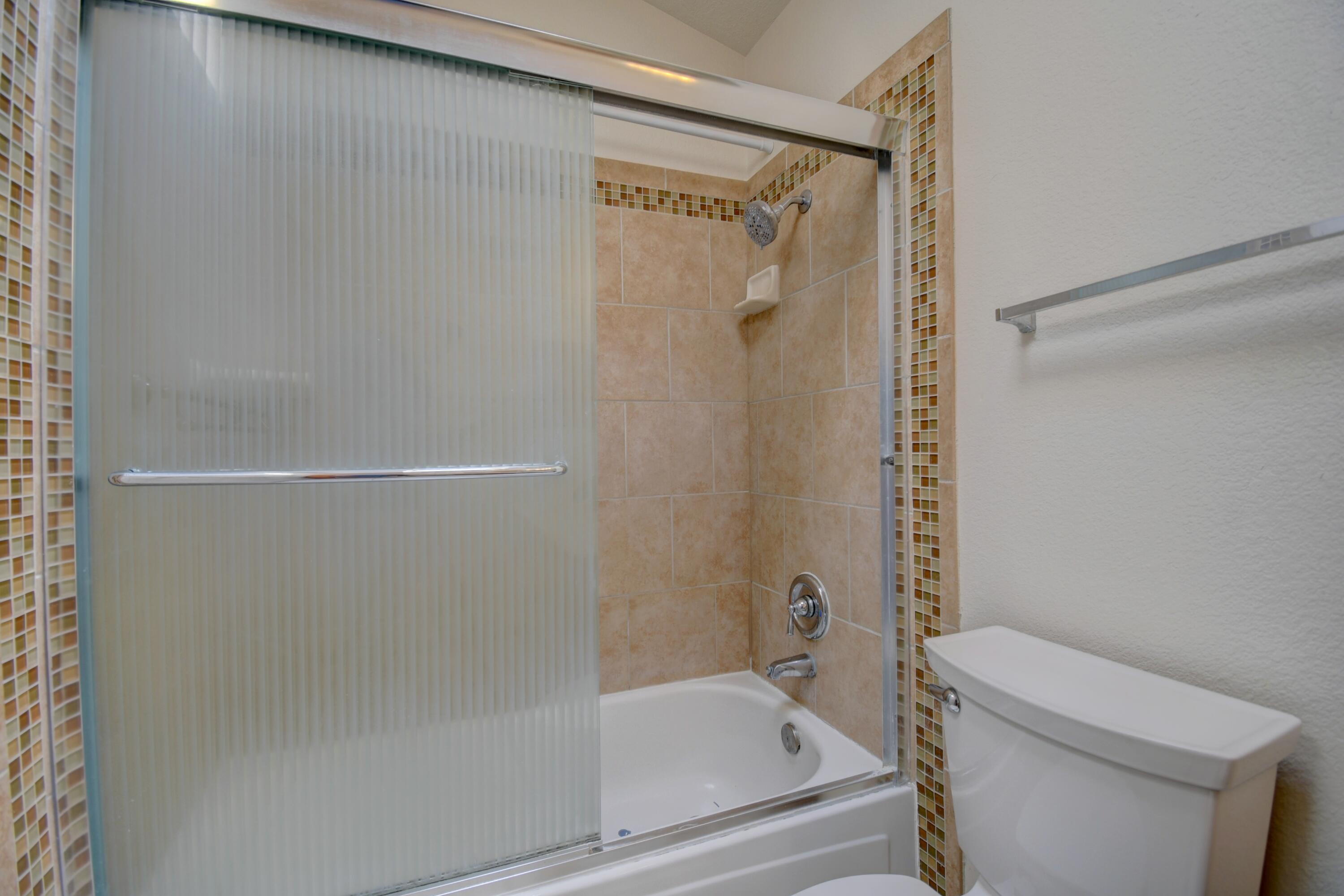 Photo 5 — 4725 Snapdragon Road NW