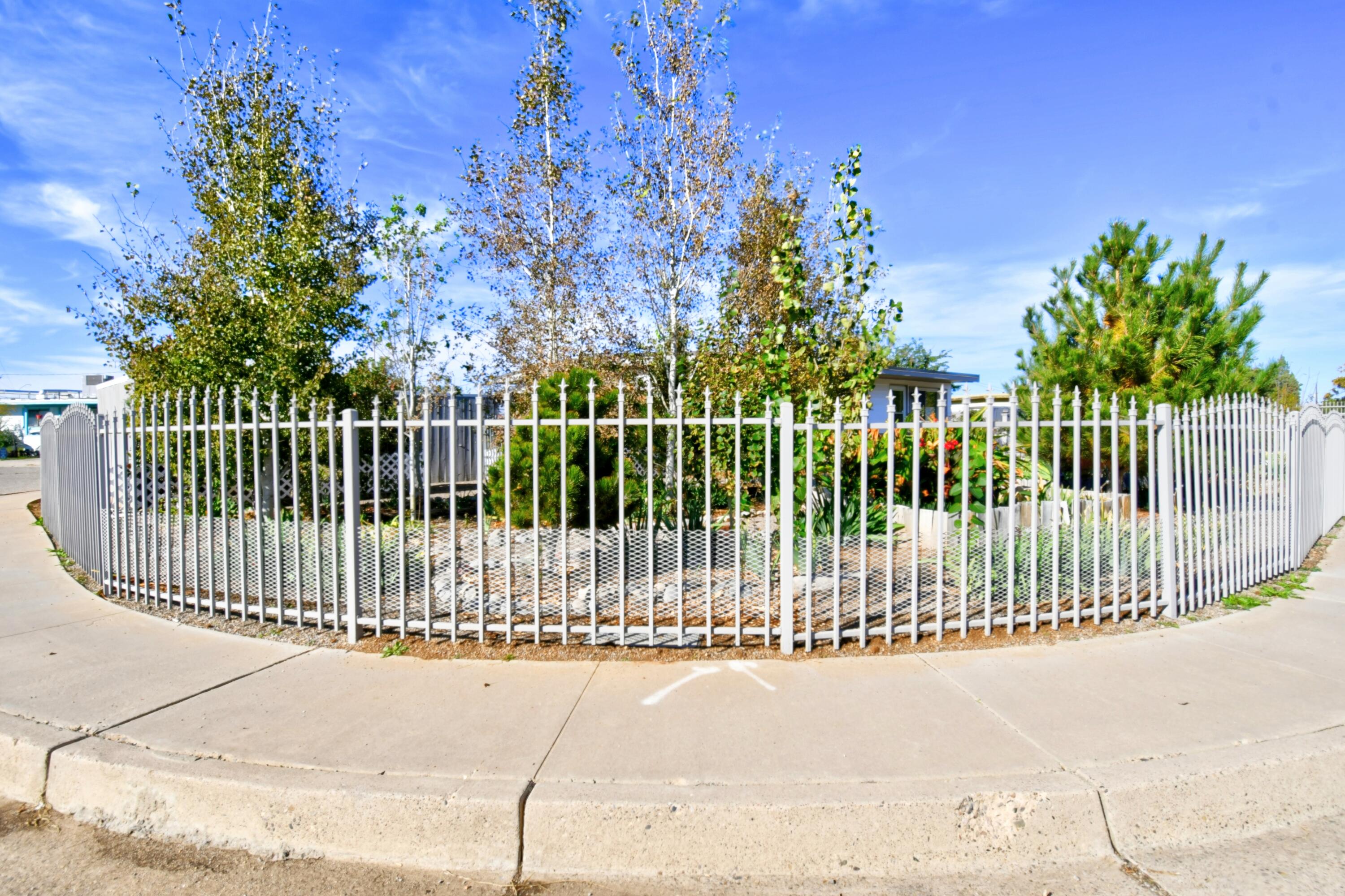 Photo 7 — 1133 McKee Drive NE