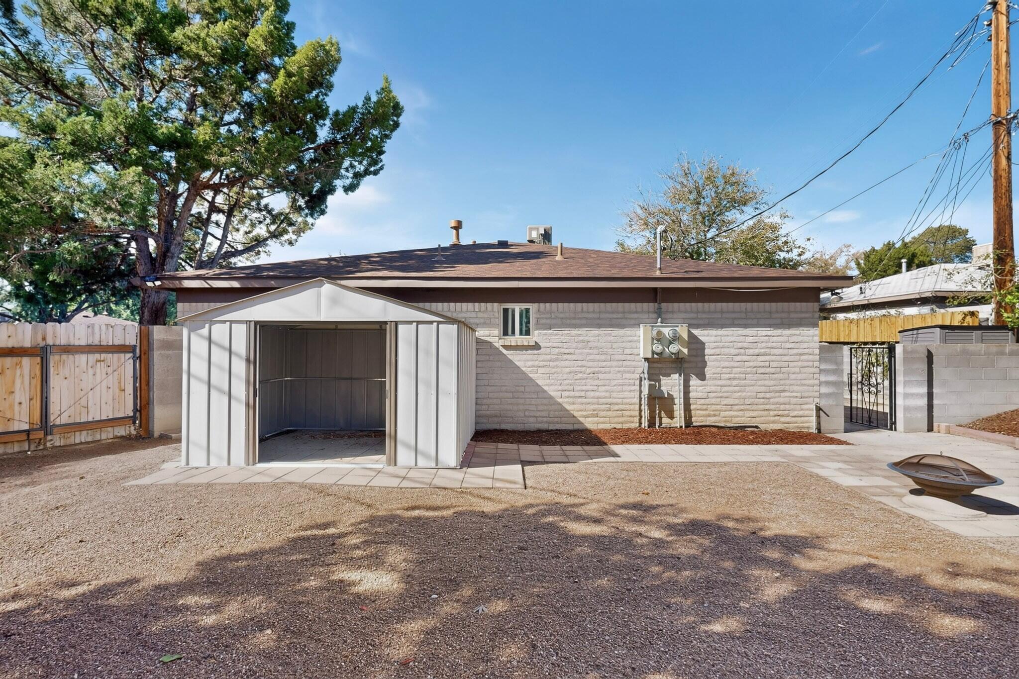 Photo 3 — 3600 Eubank Boulevard NE 6D
