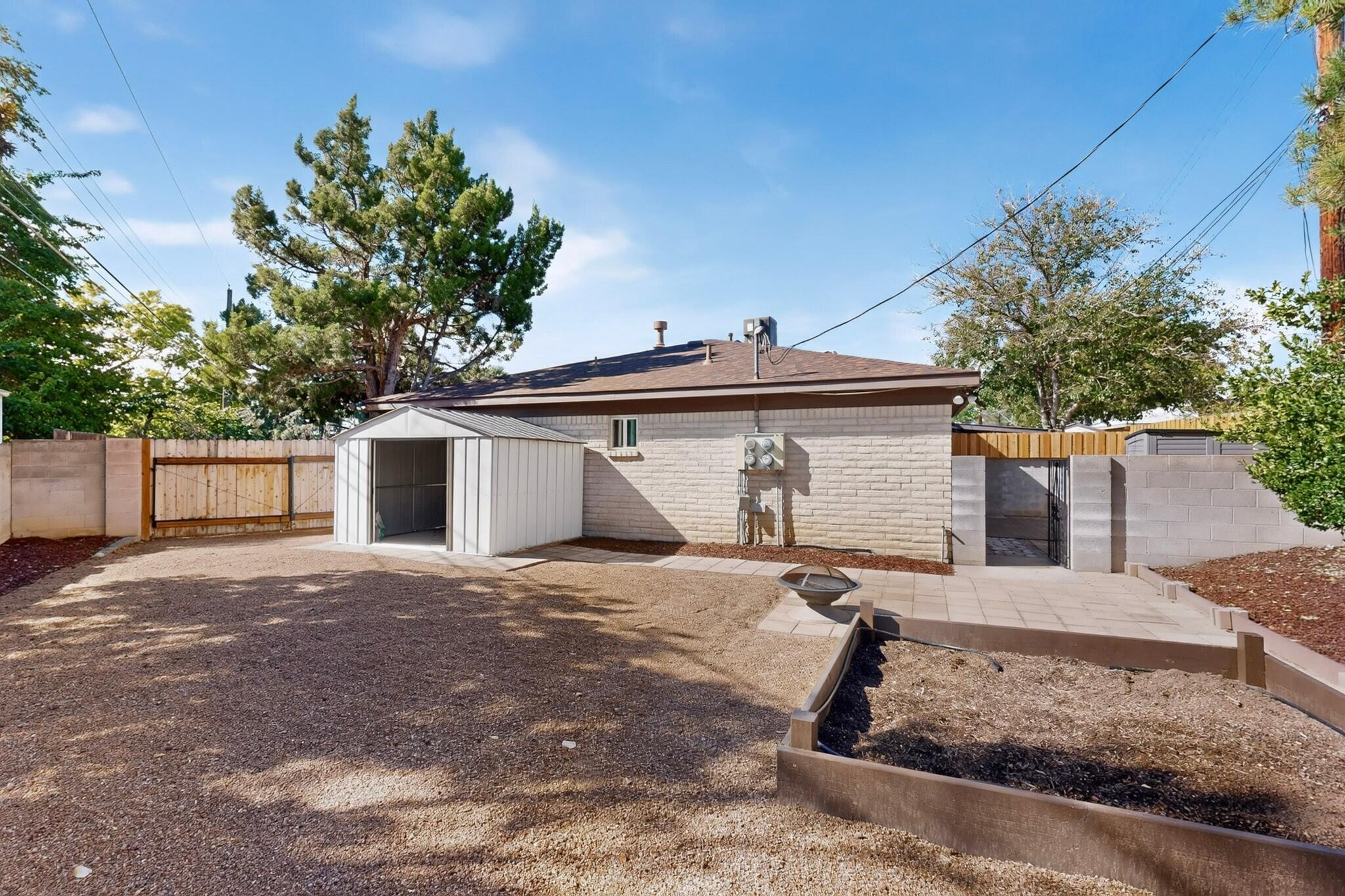 Photo 4 — 3600 Eubank Boulevard NE 6D