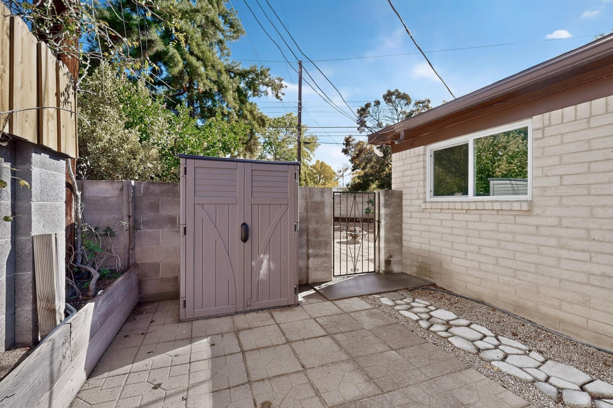 Photo 9 — 3600 Eubank Boulevard NE 6D