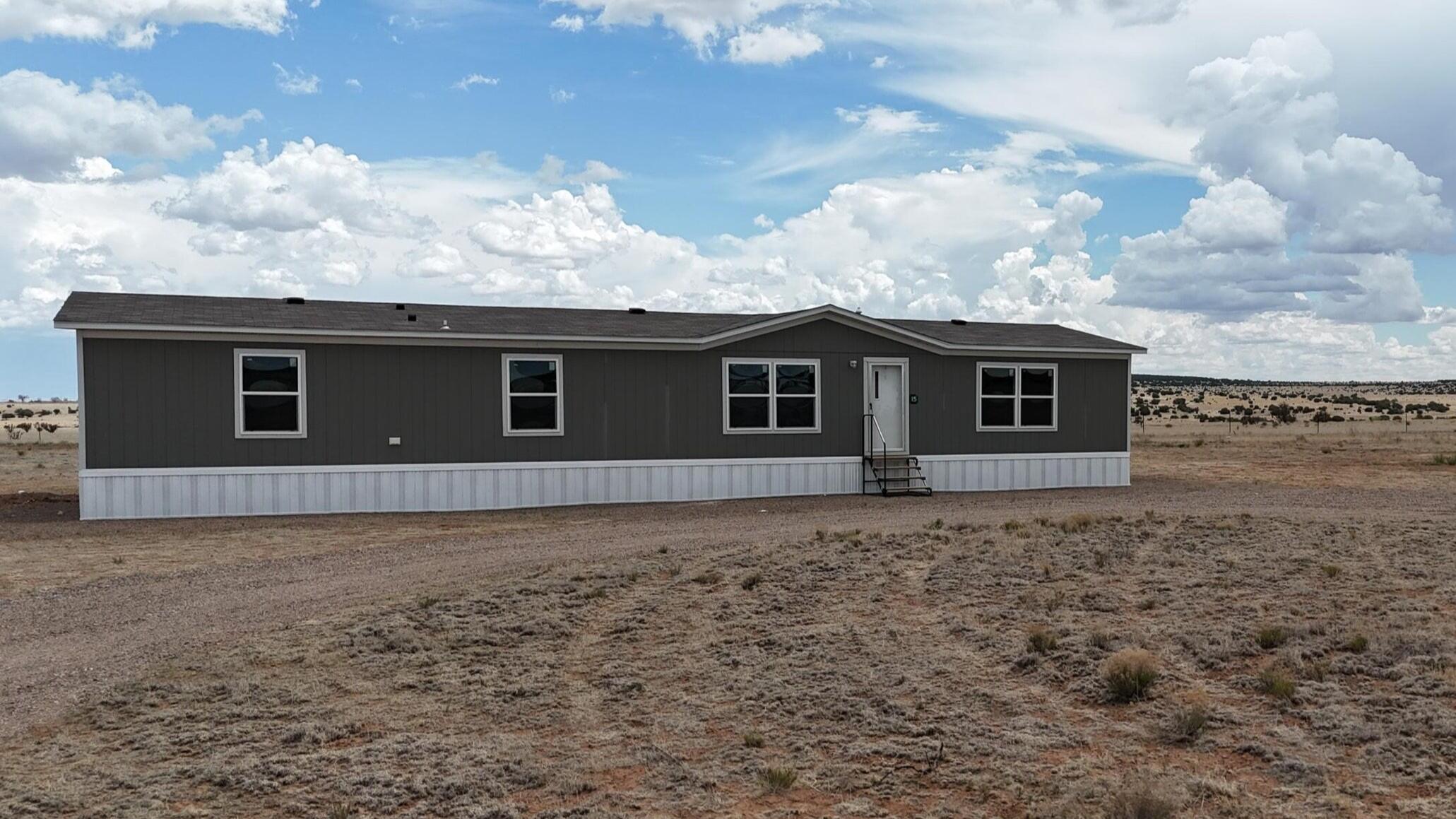 14 Coyote Loop, Moriarty, NM 87035