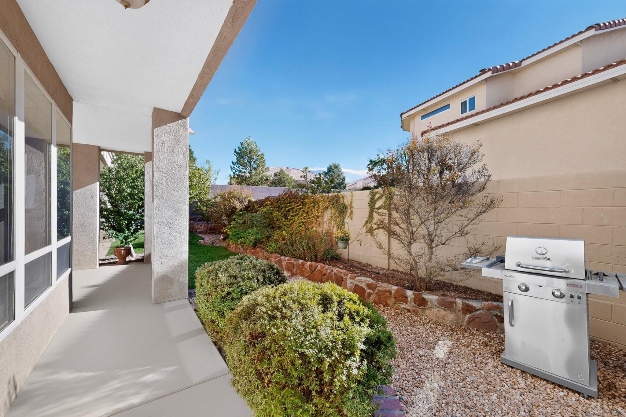 Photo 20 — 9109 Santa Lucia Avenue NE
