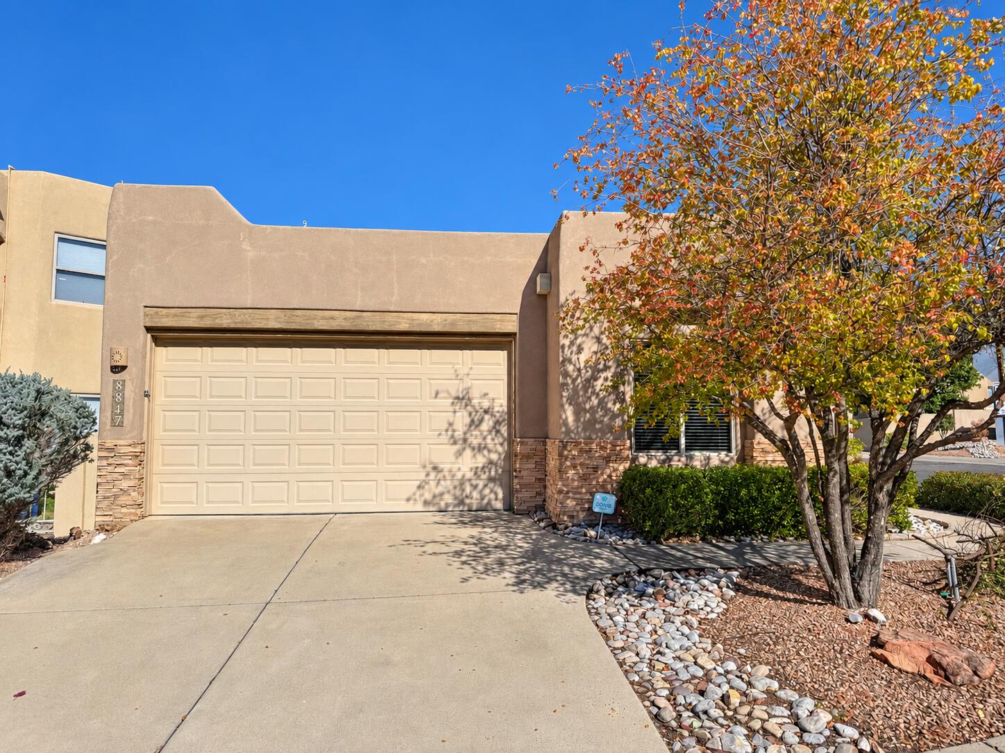 8847 Desert Finch Lane NE, Albuquerque, NM 87122