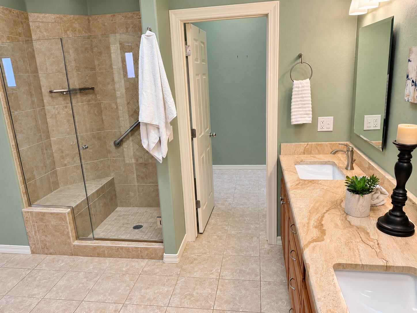Photo 8 — 8847 Desert Finch Lane NE