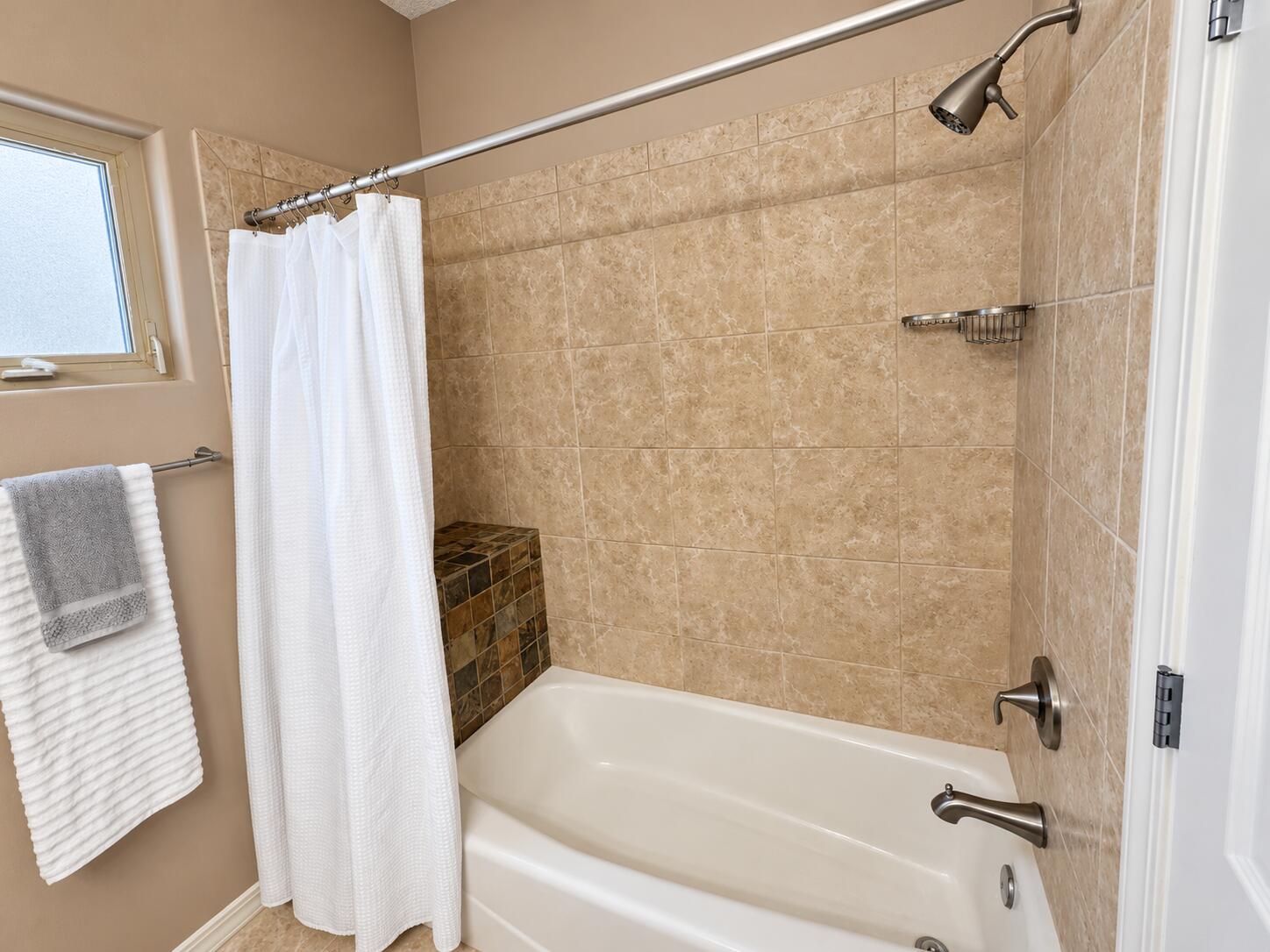 Photo 3 — 8847 Desert Finch Lane NE