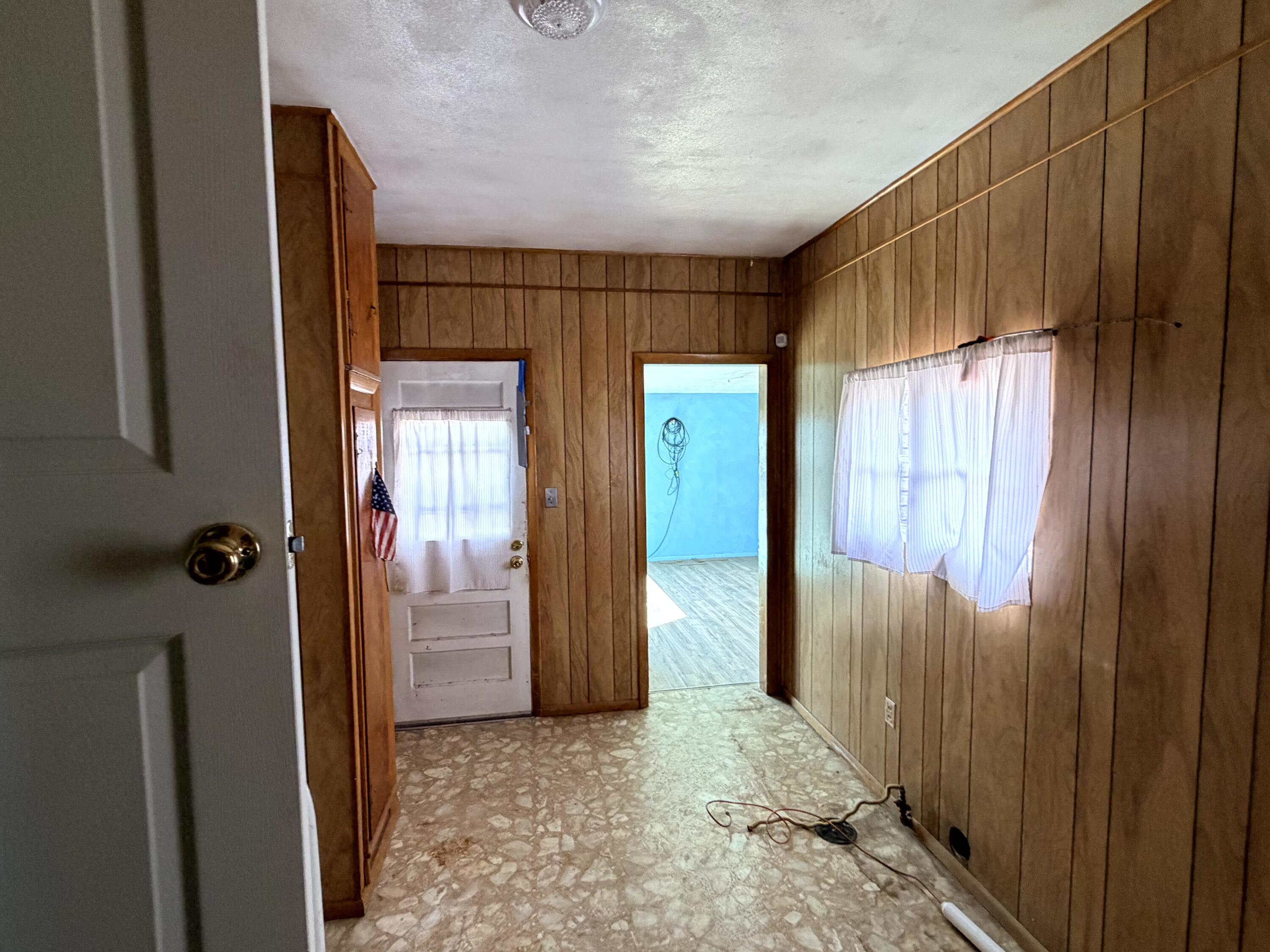 Photo 9 — 301 E Adams Avenue