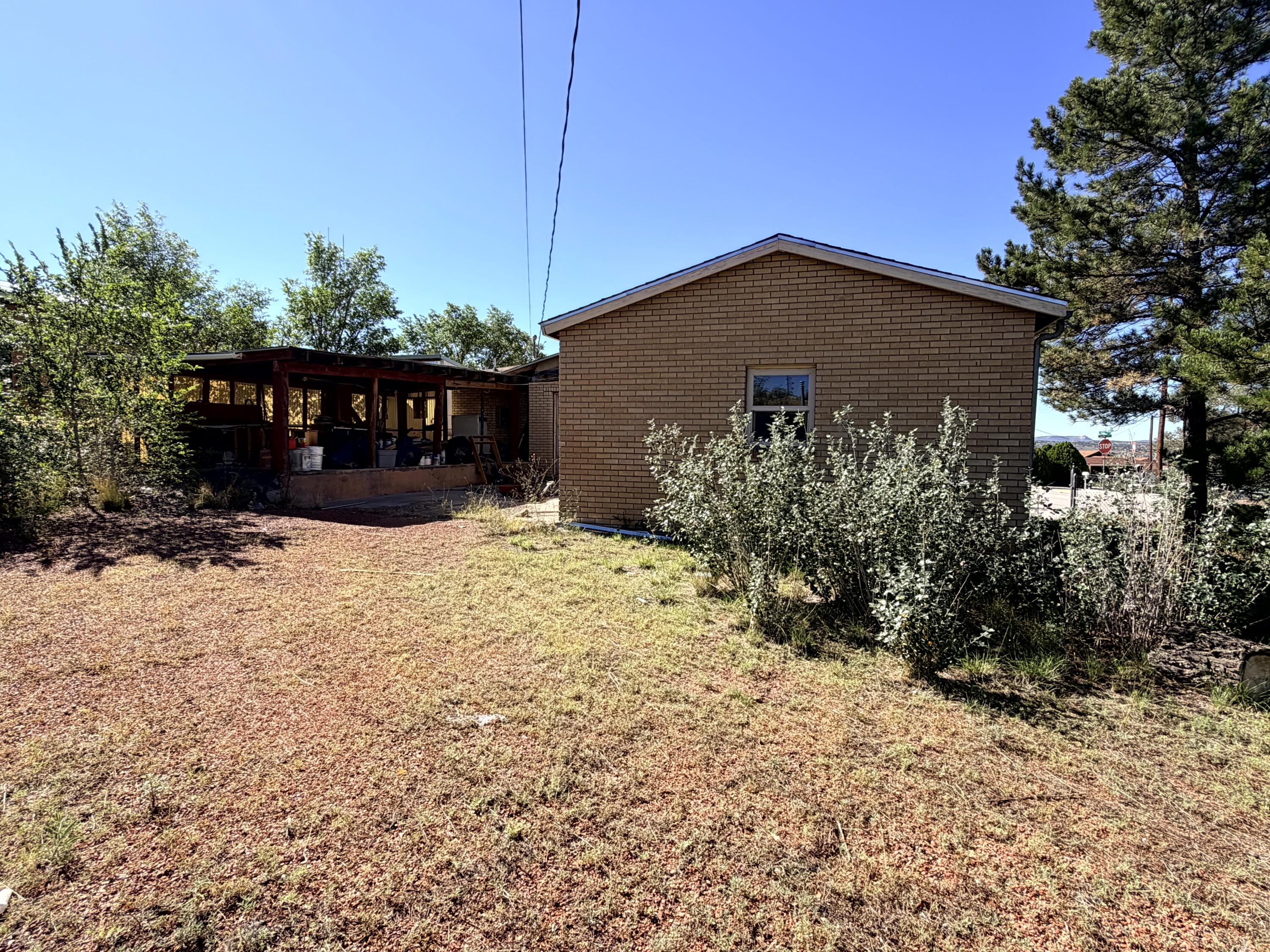 Photo 2 — 301 E Adams Avenue