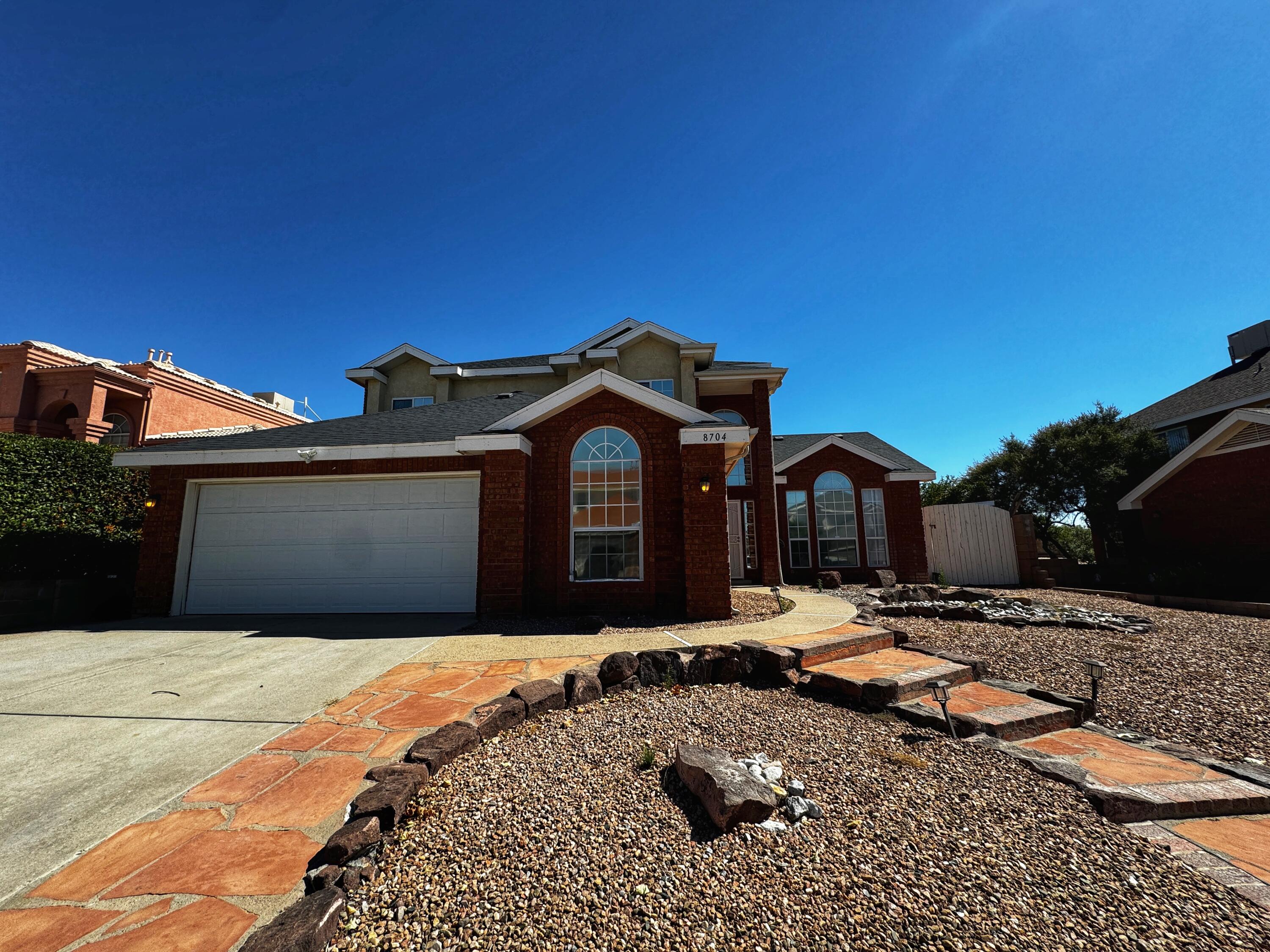 8704 Oakcrest Place NW, Albuquerque, NM 87114