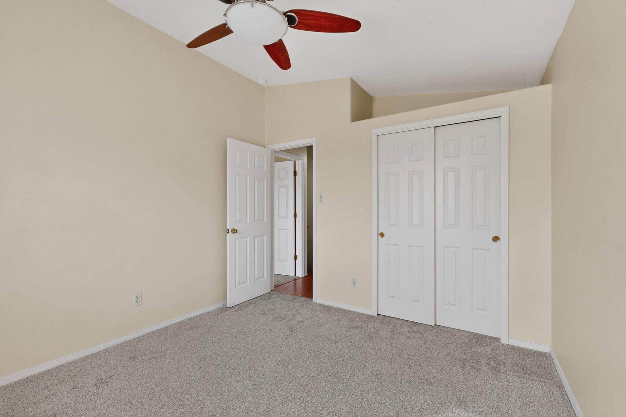 Photo 2 — 7427 Eagle Crest Avenue NE
