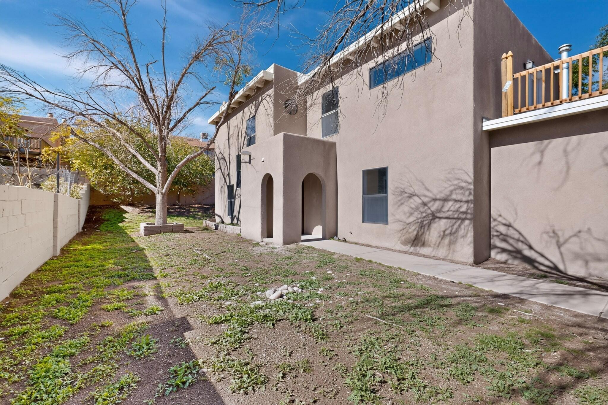 Photo 9 — 8001 Independence Drive NW