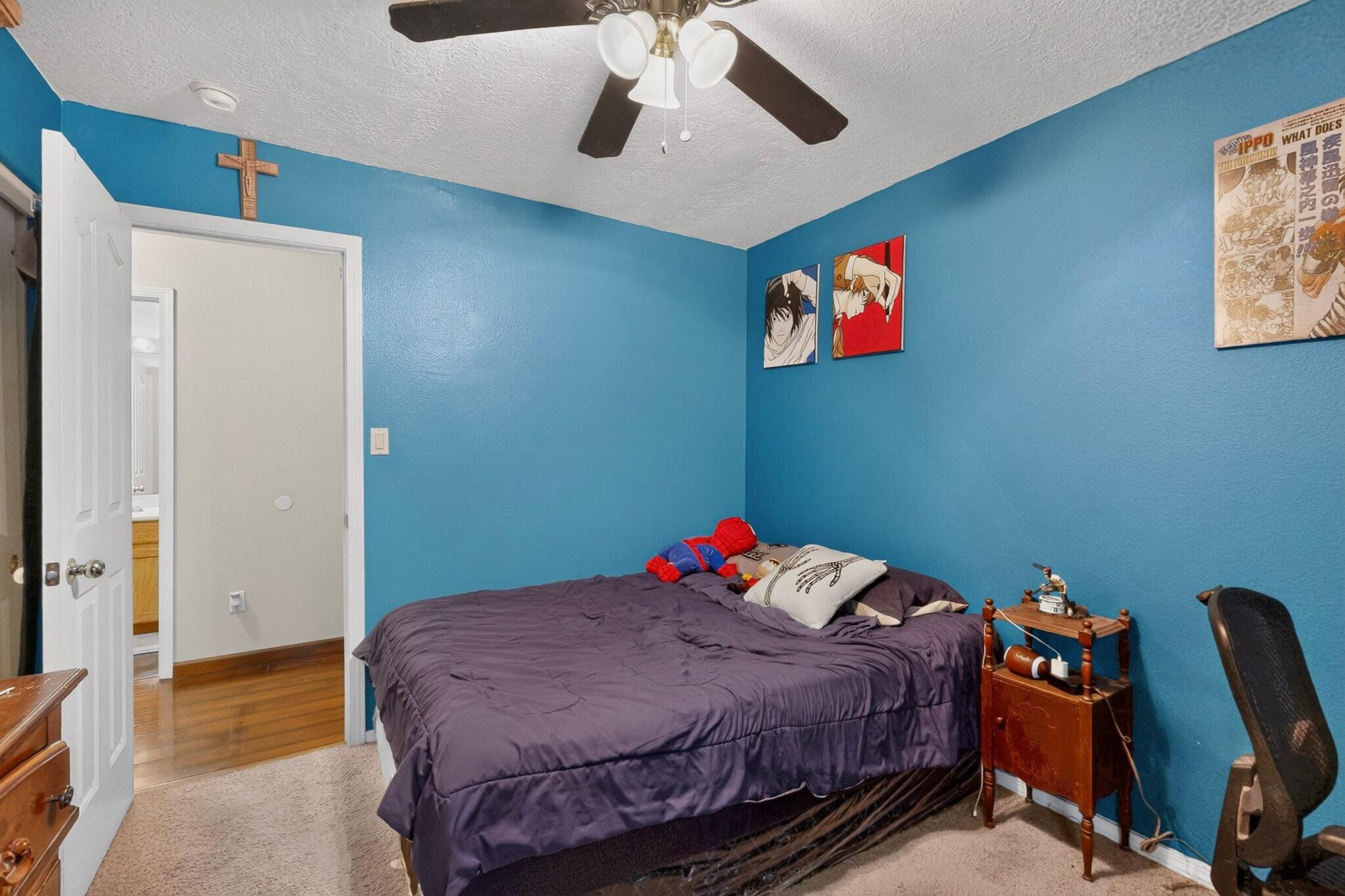Photo 13 — 636 Escavada Street SW