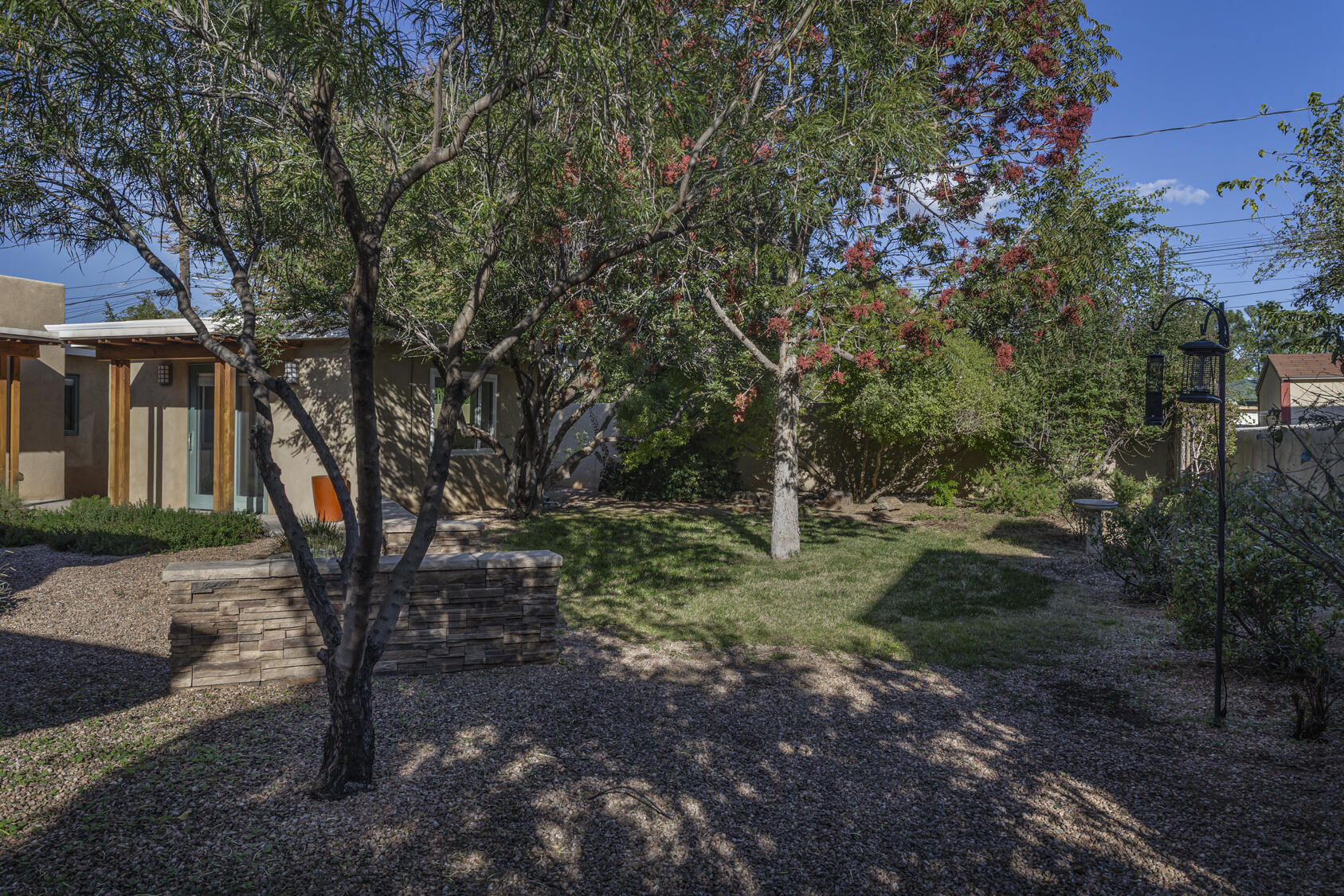 Photo 8 — 810 Parkland Circle SE