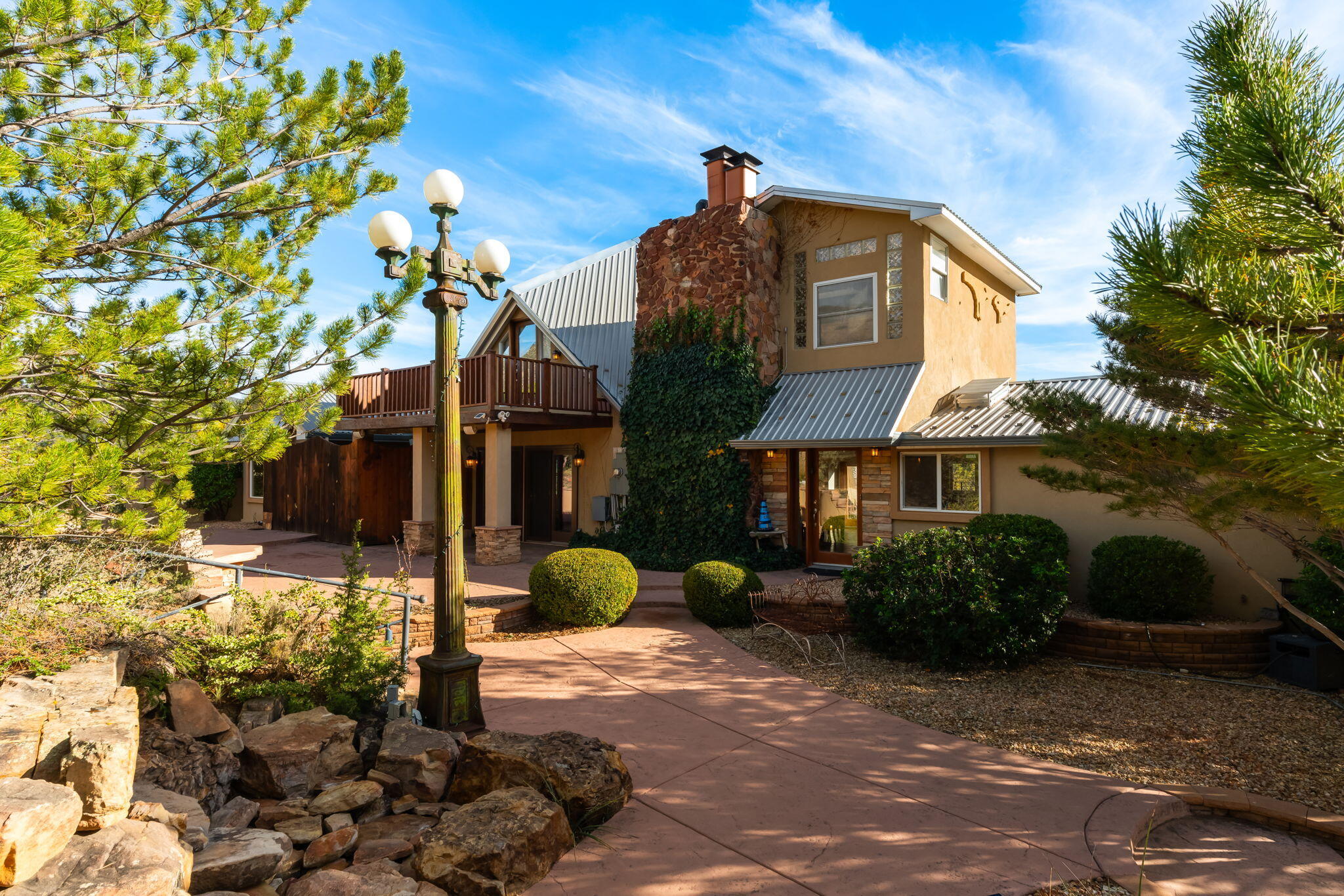 Photo 9 — 34 Riddle Road NE