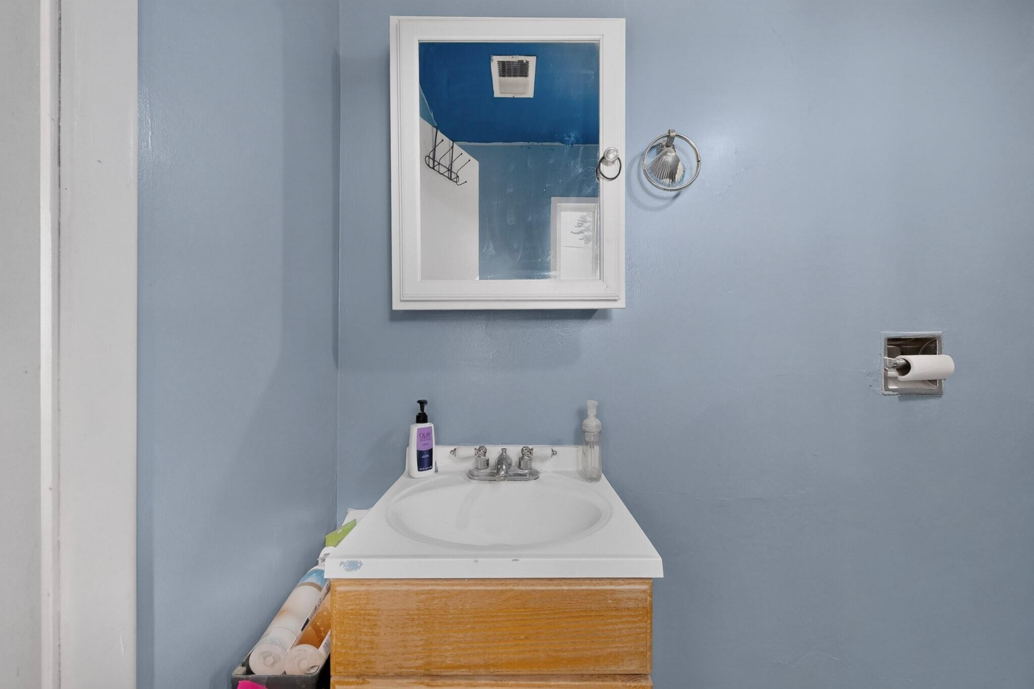 Photo 19 — 321 N 6th Street