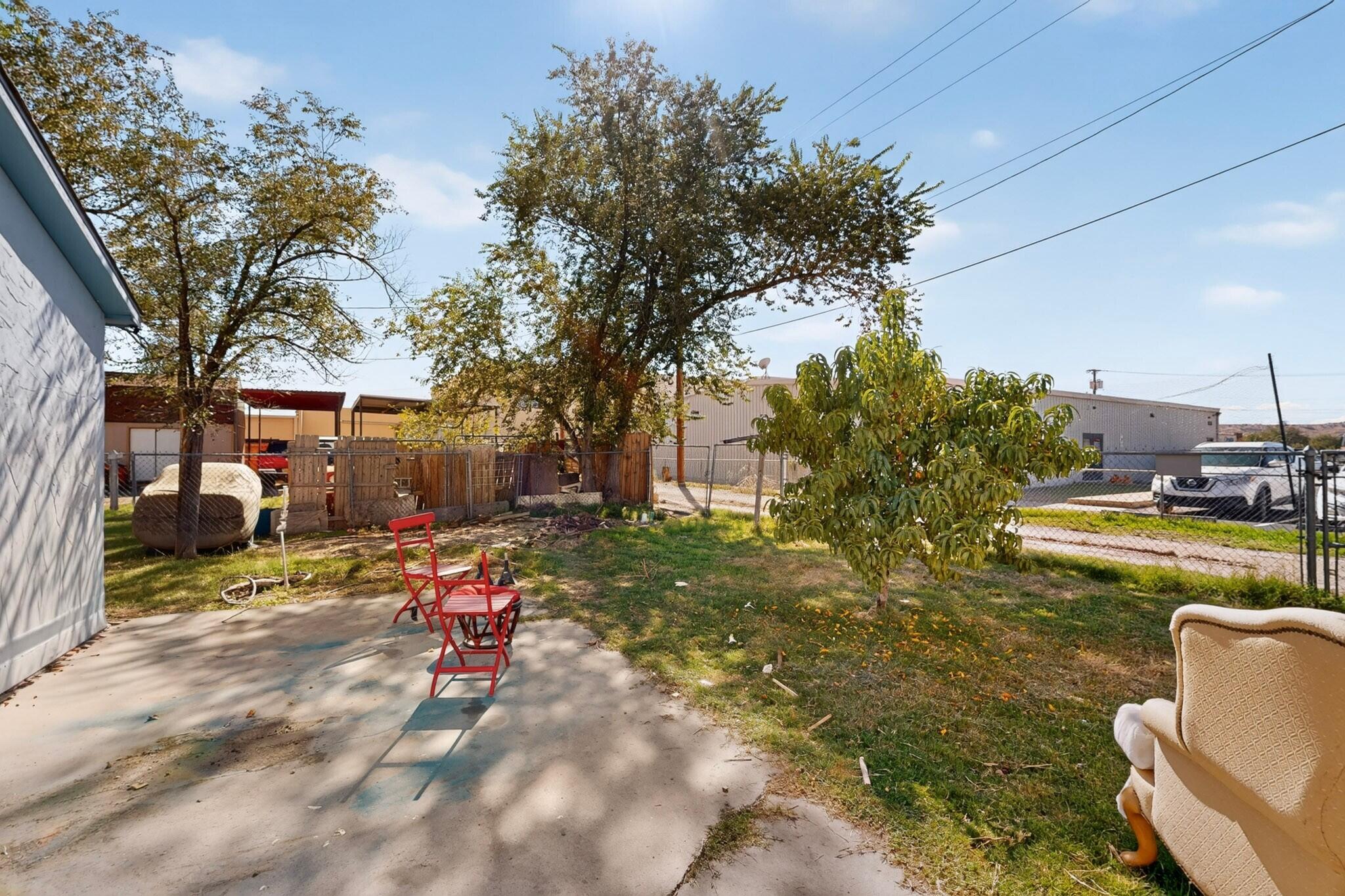 Photo 9 — 321 N 6th Street