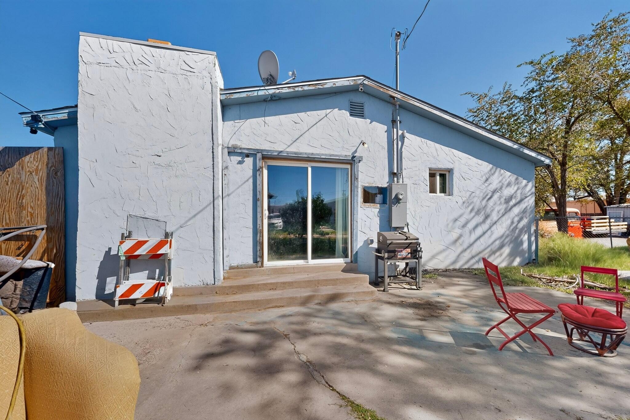Photo 8 — 321 N 6th Street