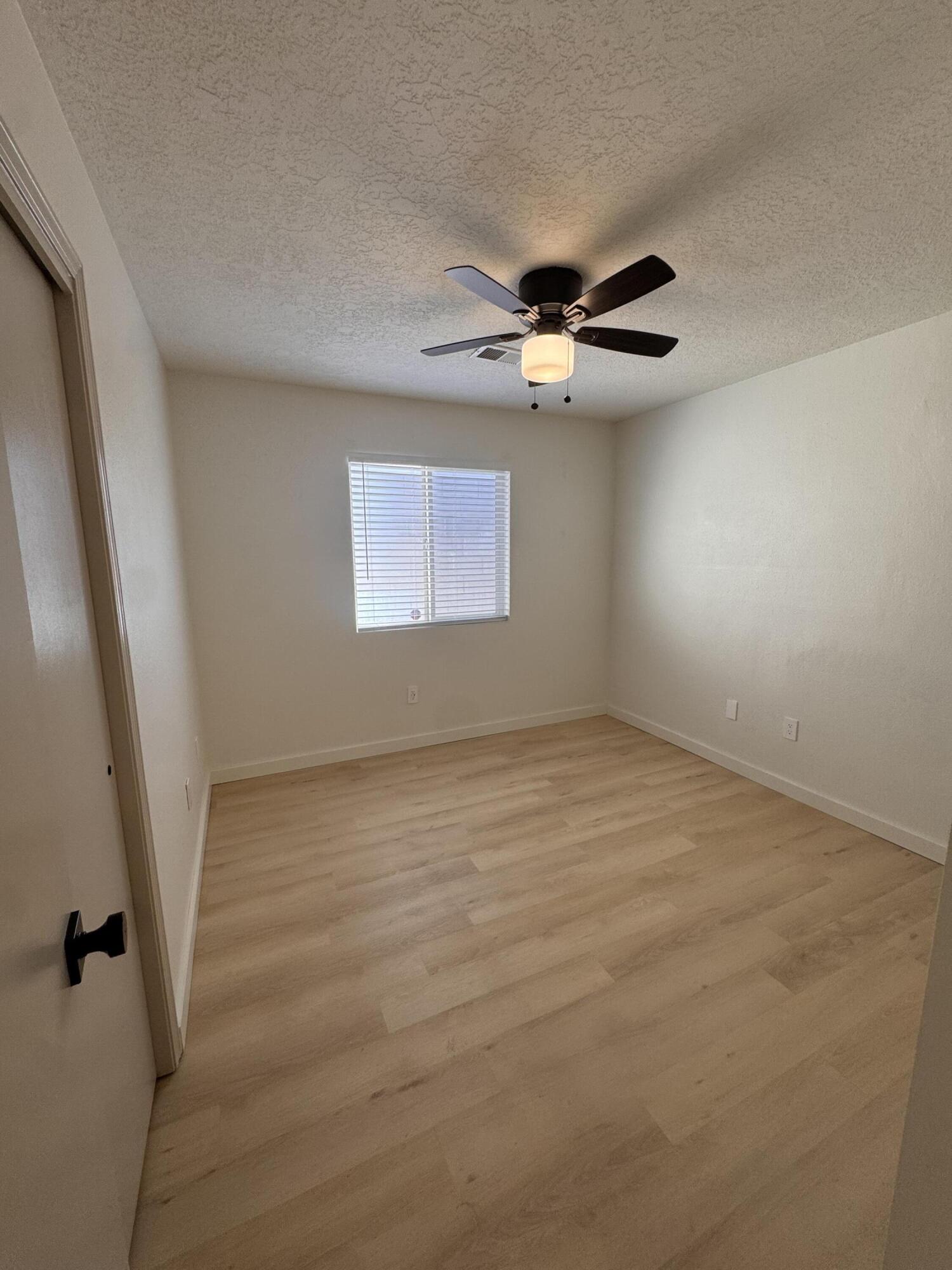 Photo 11 — 11601 Medicine Bow Place SE