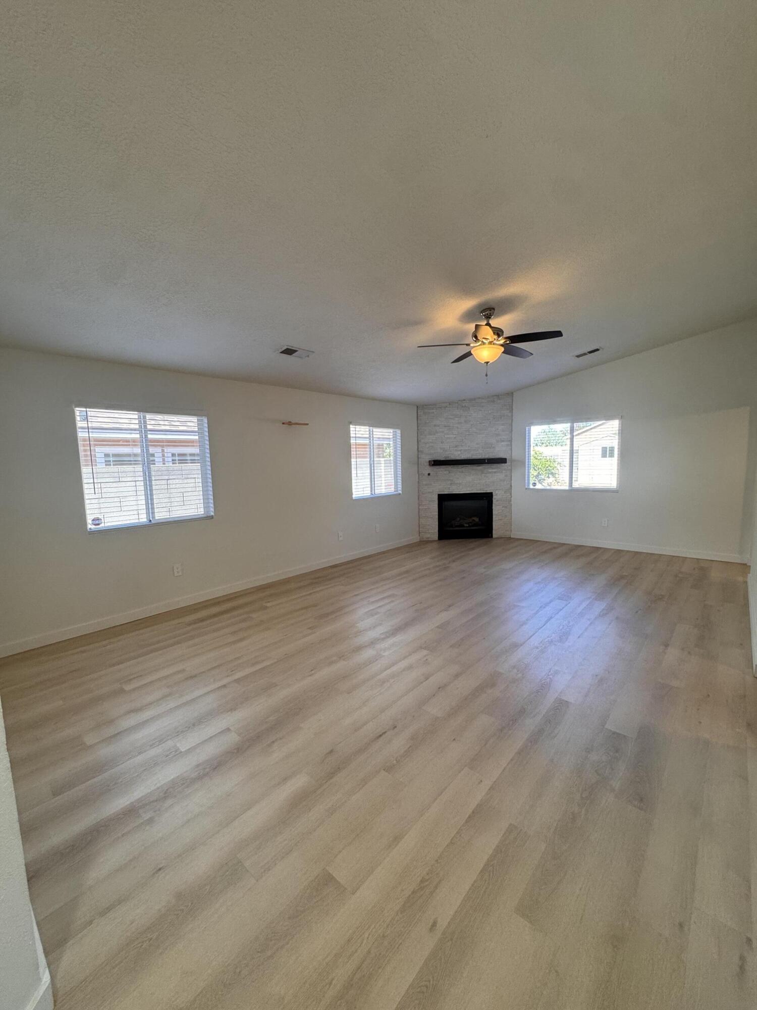 Photo 17 — 11601 Medicine Bow Place SE