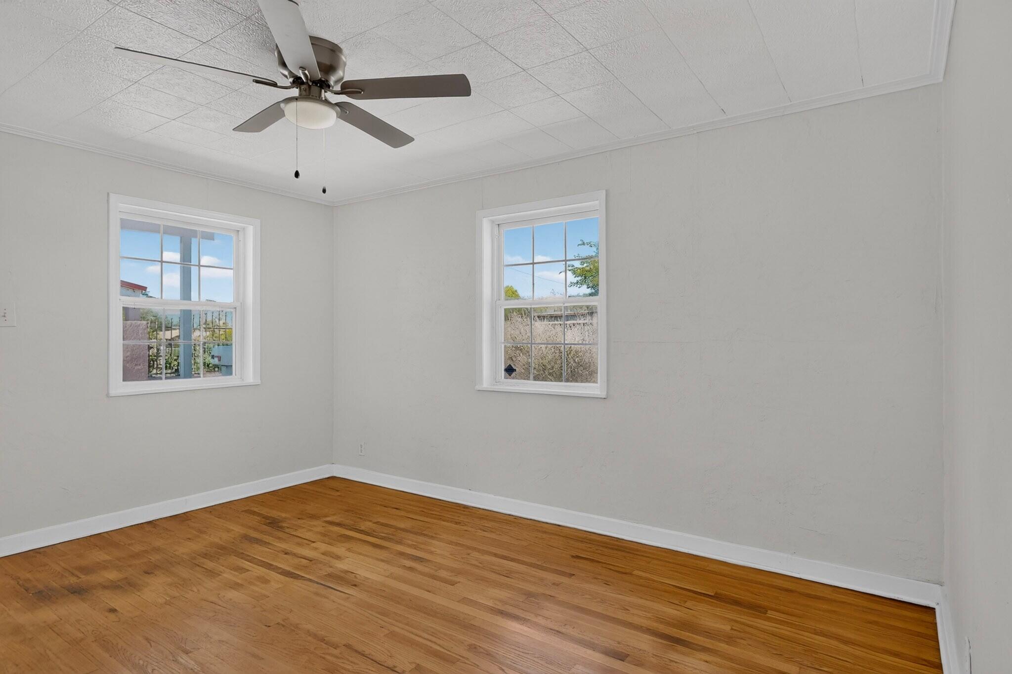 Photo 19 — 423 Alcazar Street NE