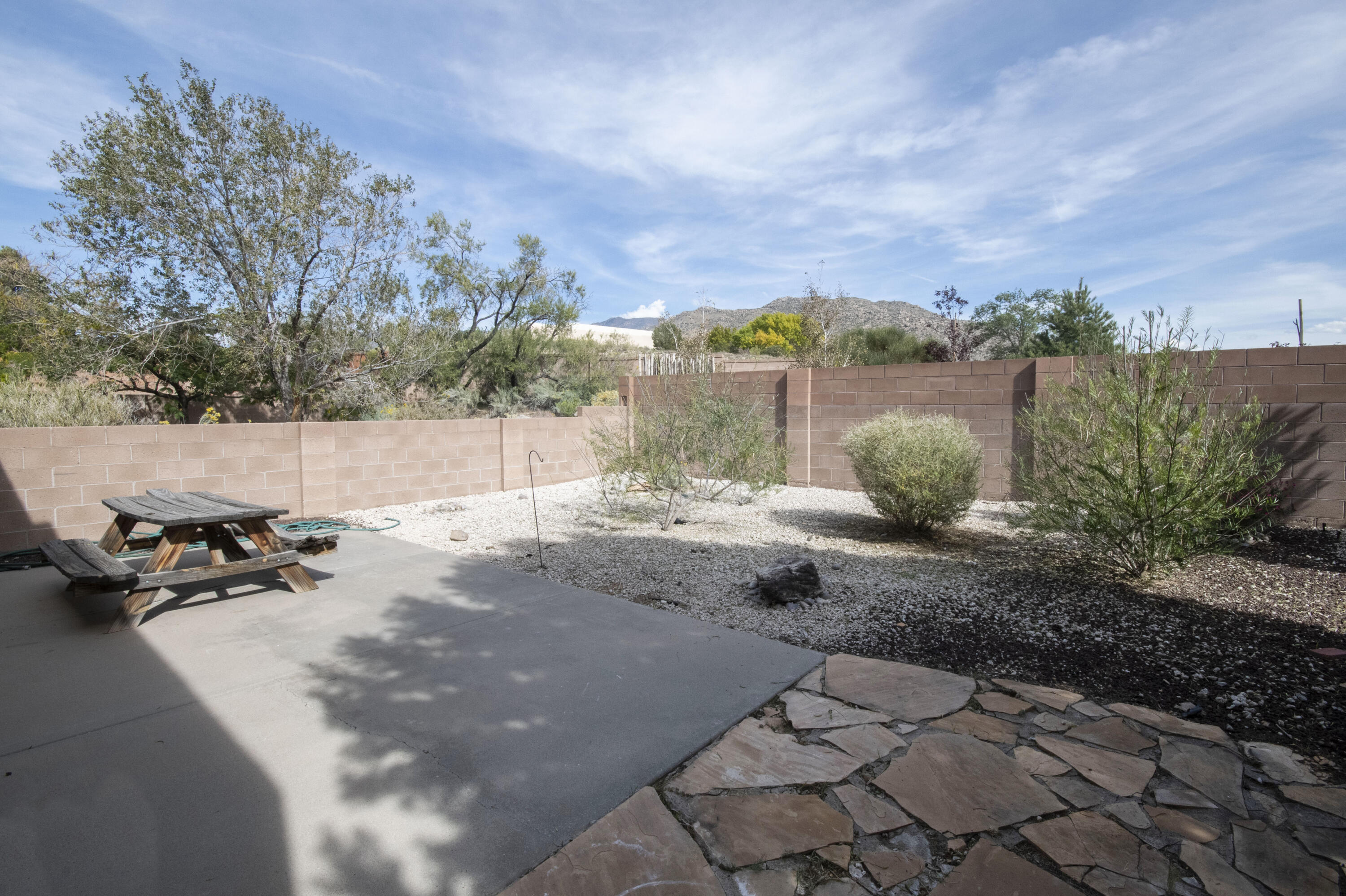 Photo 3 — 328 Serenity Court SE