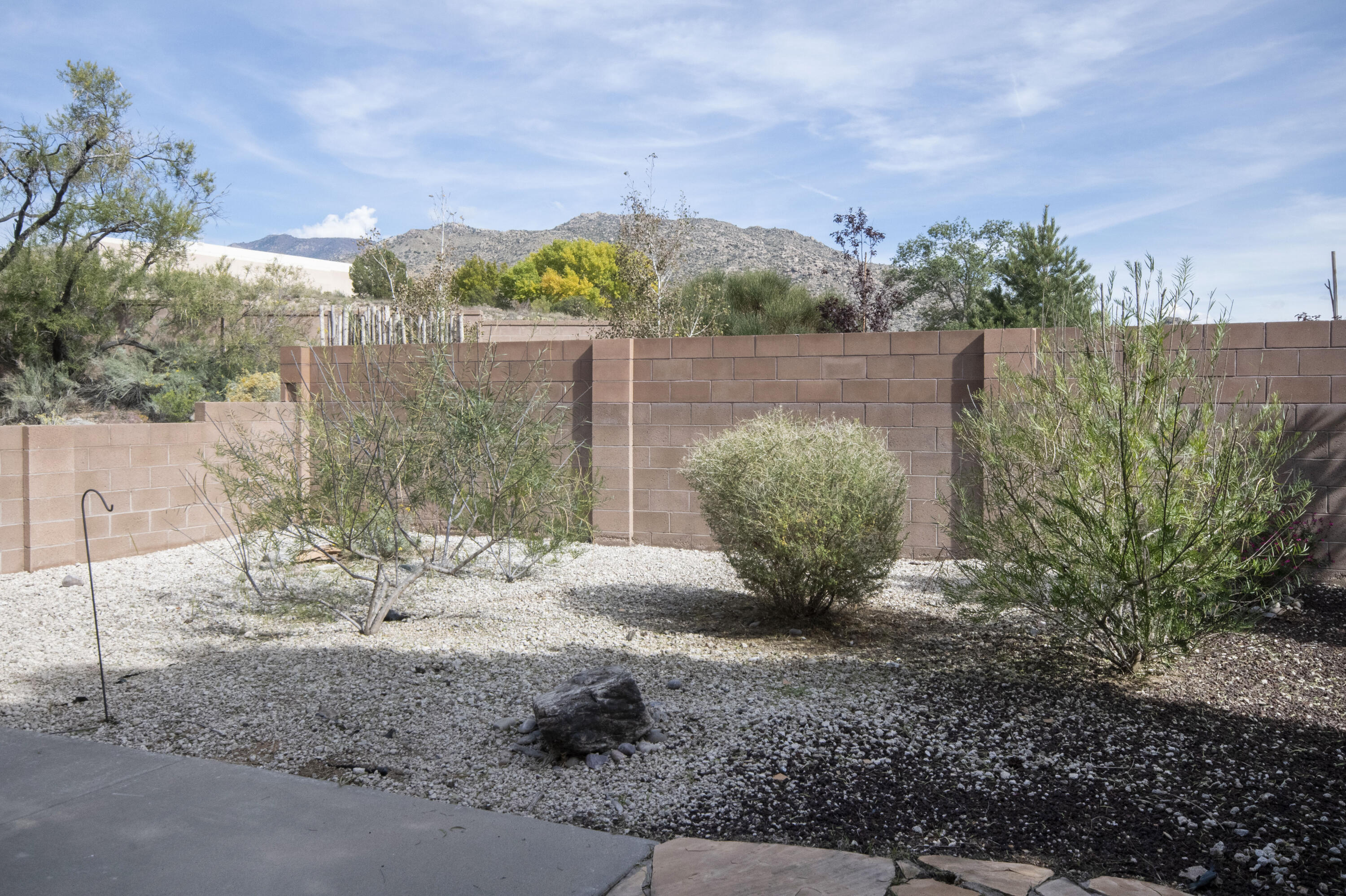 Photo 2 — 328 Serenity Court SE