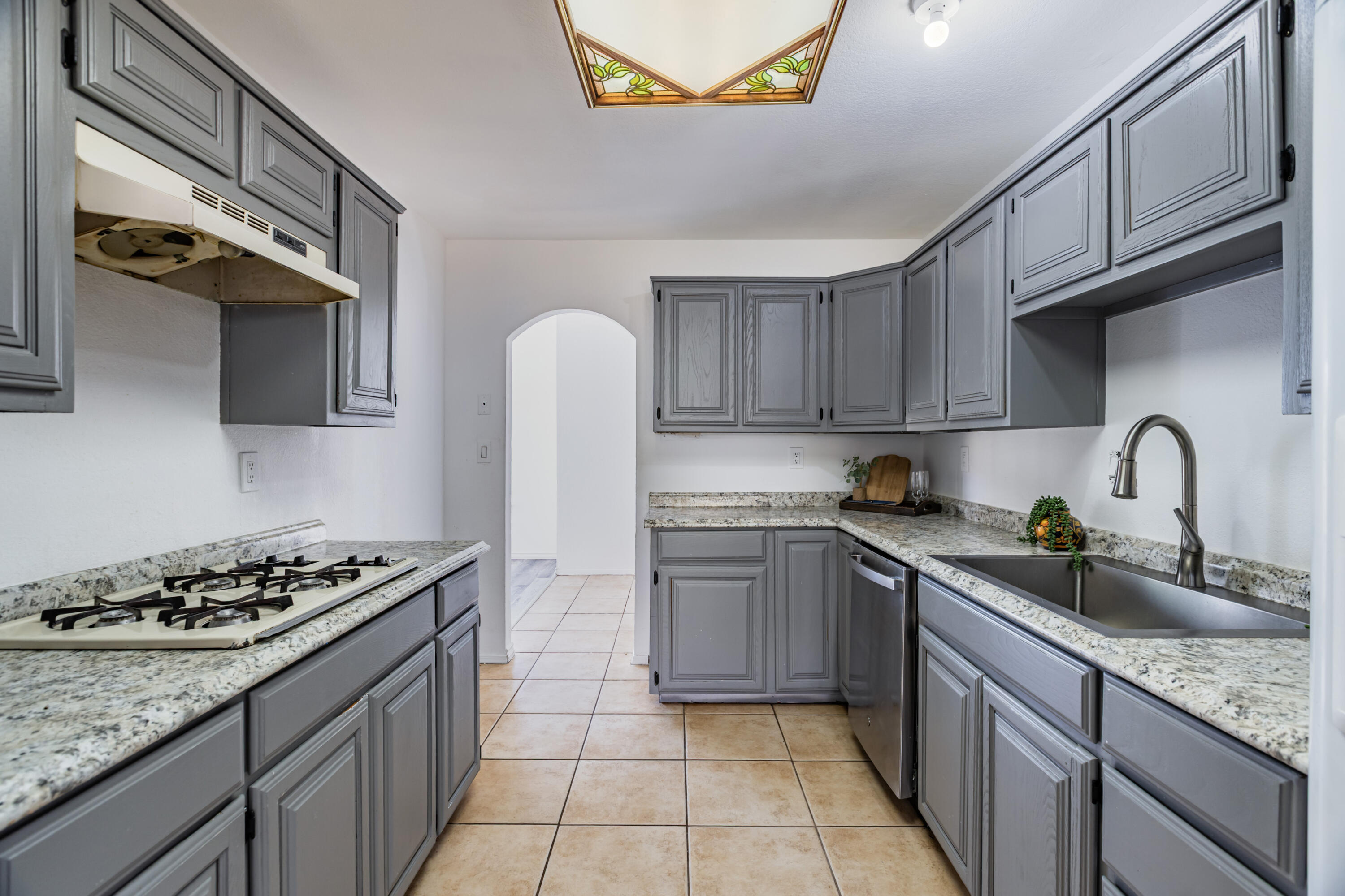 Photo 17 — 7501 Teakwood Drive NW