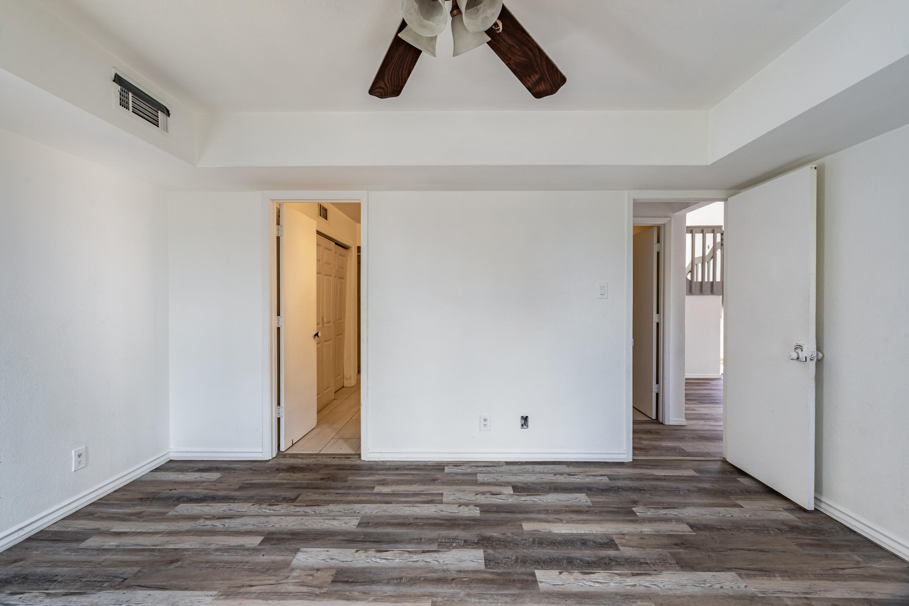 Photo 14 — 7501 Teakwood Drive NW