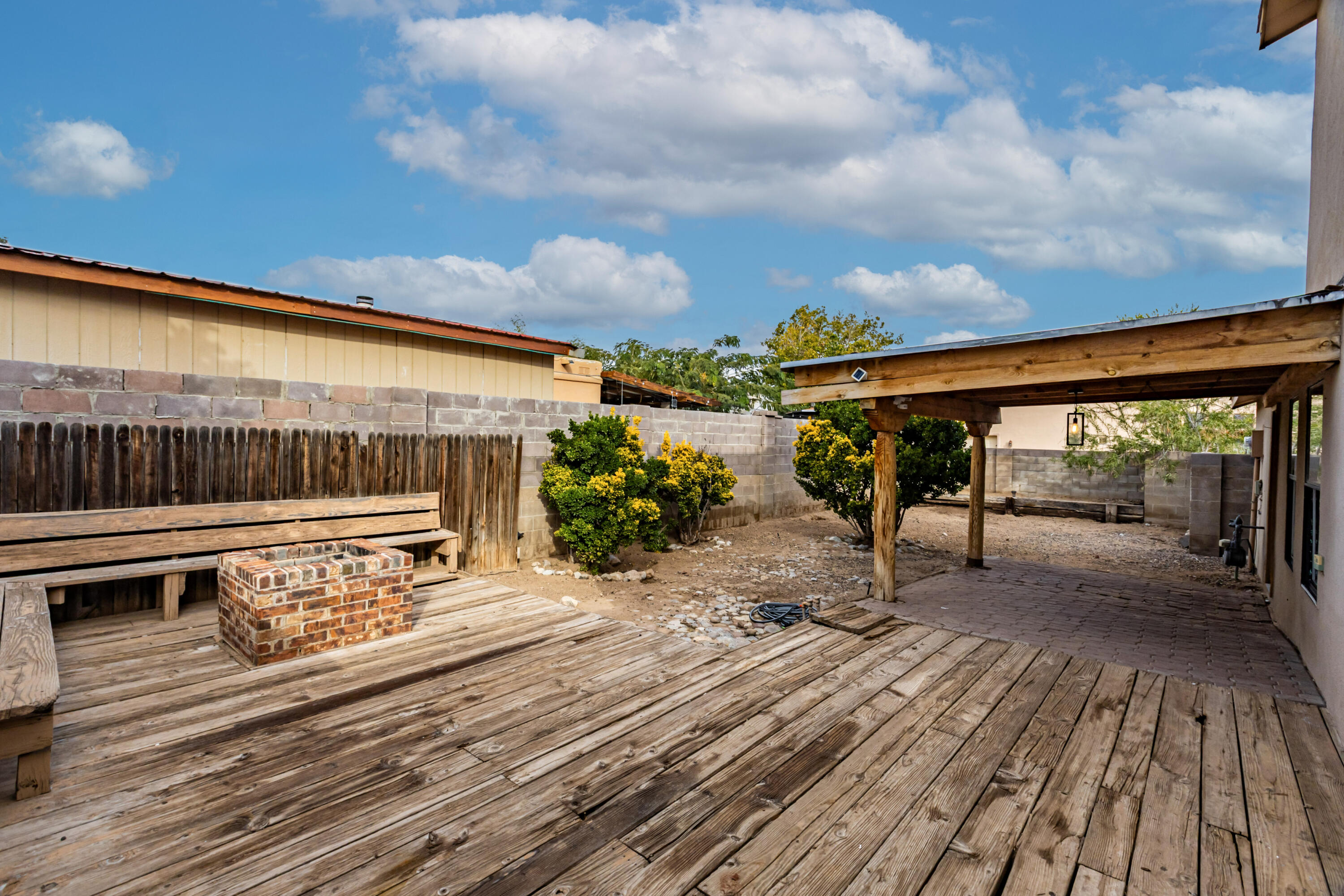 Photo 4 — 7501 Teakwood Drive NW