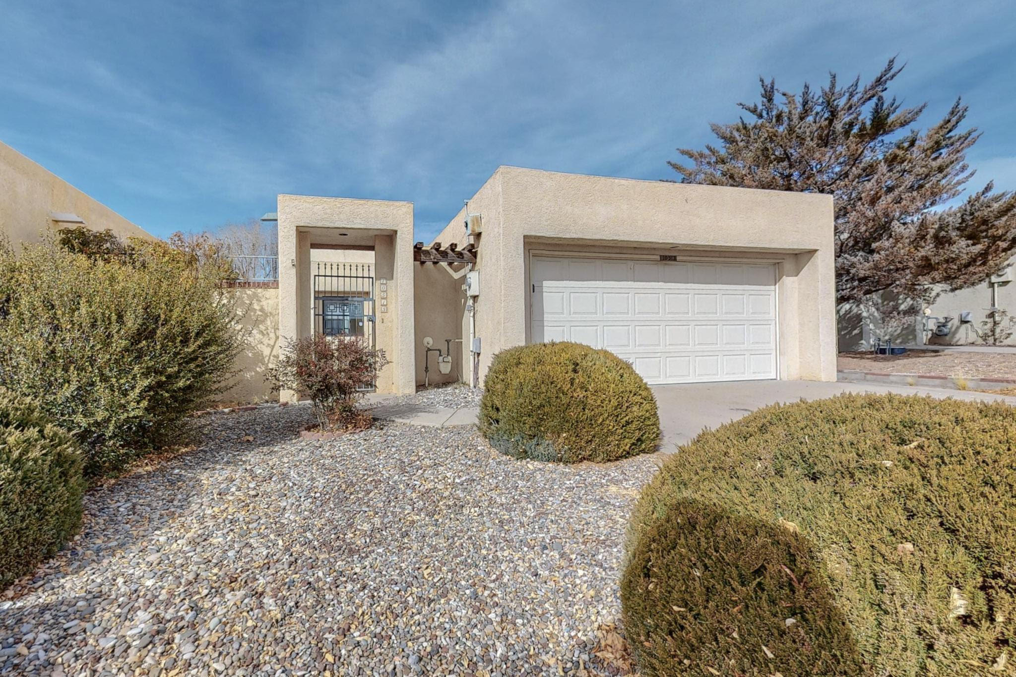 10513 Camino Del Oso NE