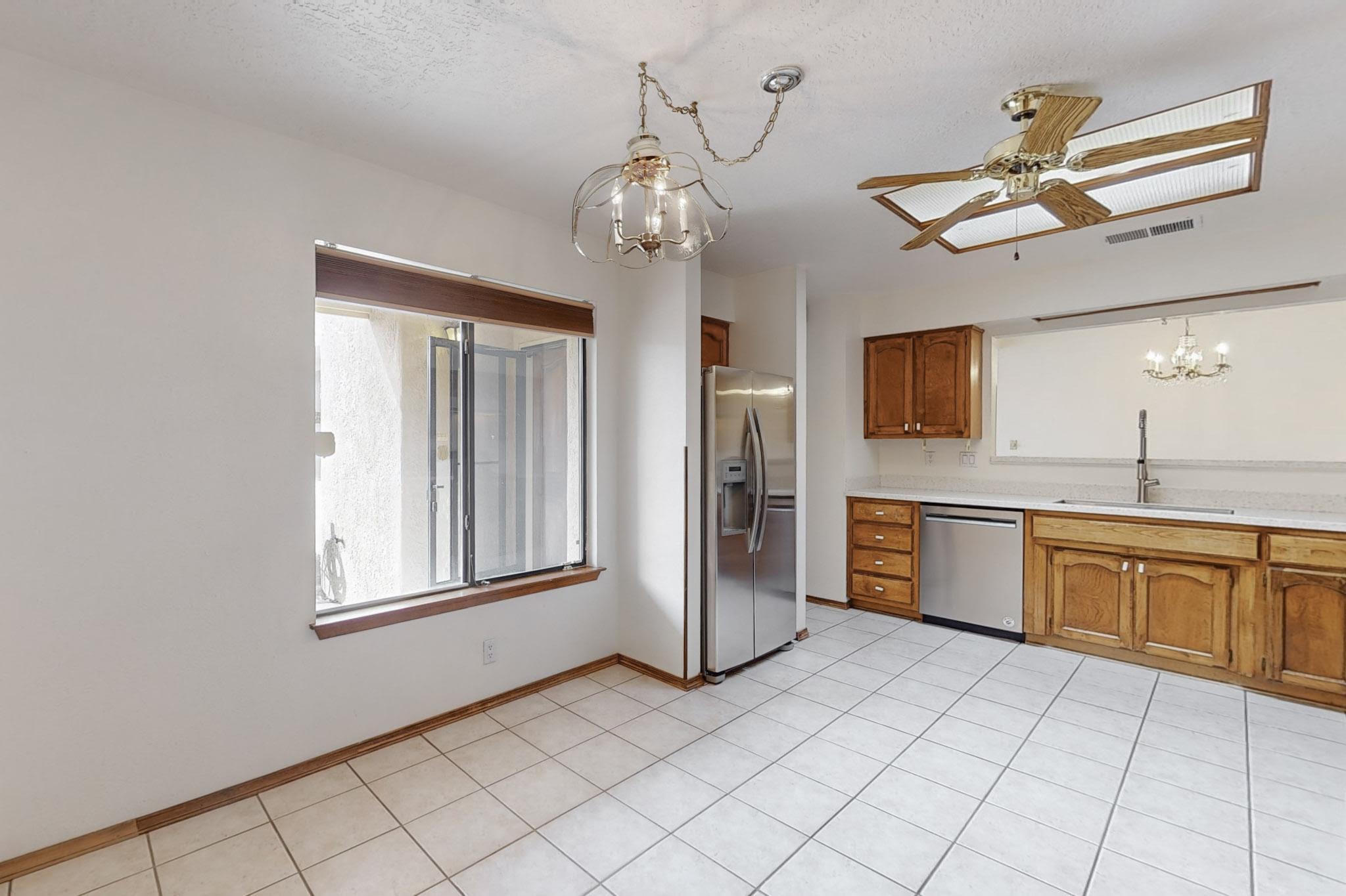 Photo 17 — 10513 Camino Del Oso NE