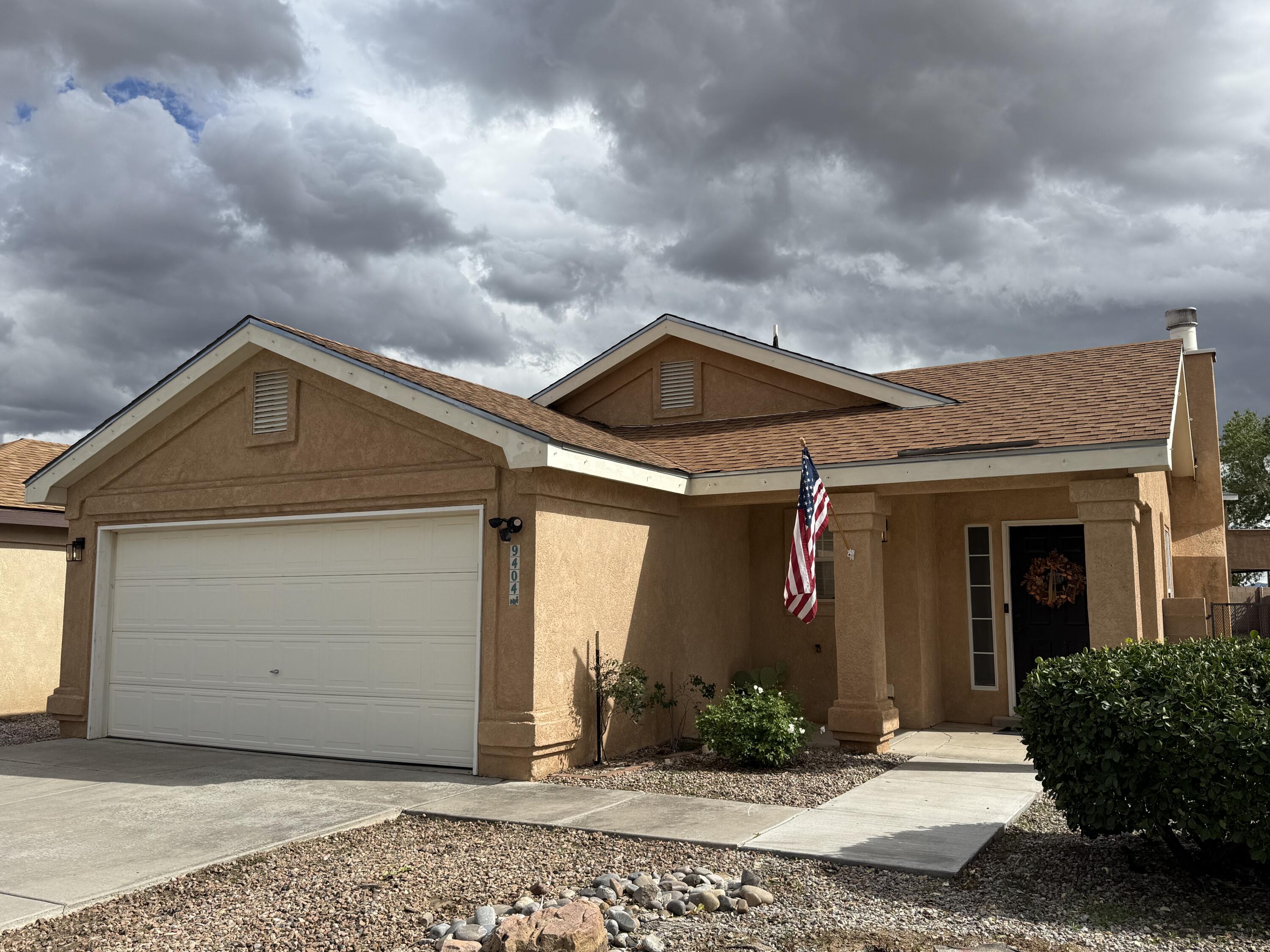 Photo 16 — 9404 Teresina Court NW