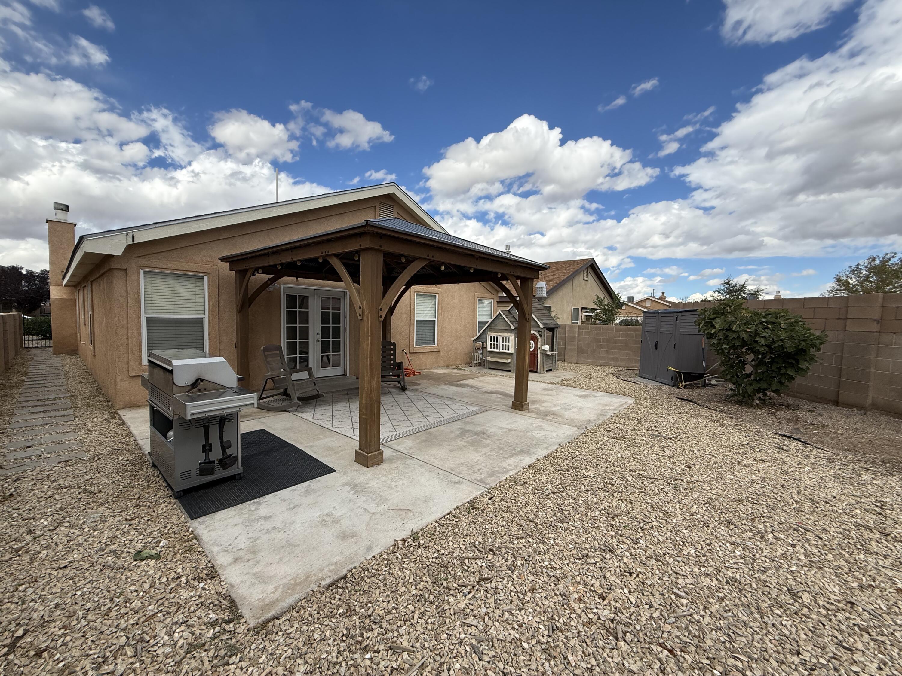 Photo 10 — 9404 Teresina Court NW