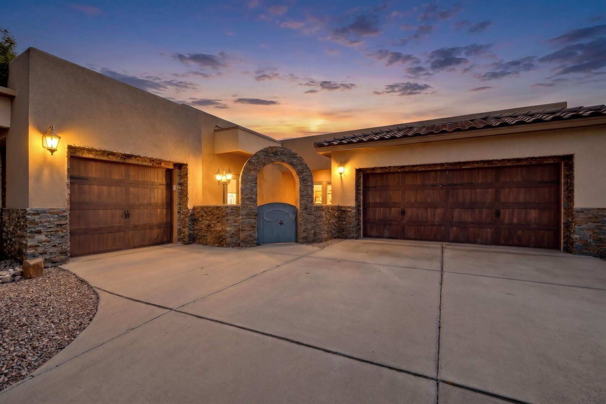 6324 Camino De Paz Road NW