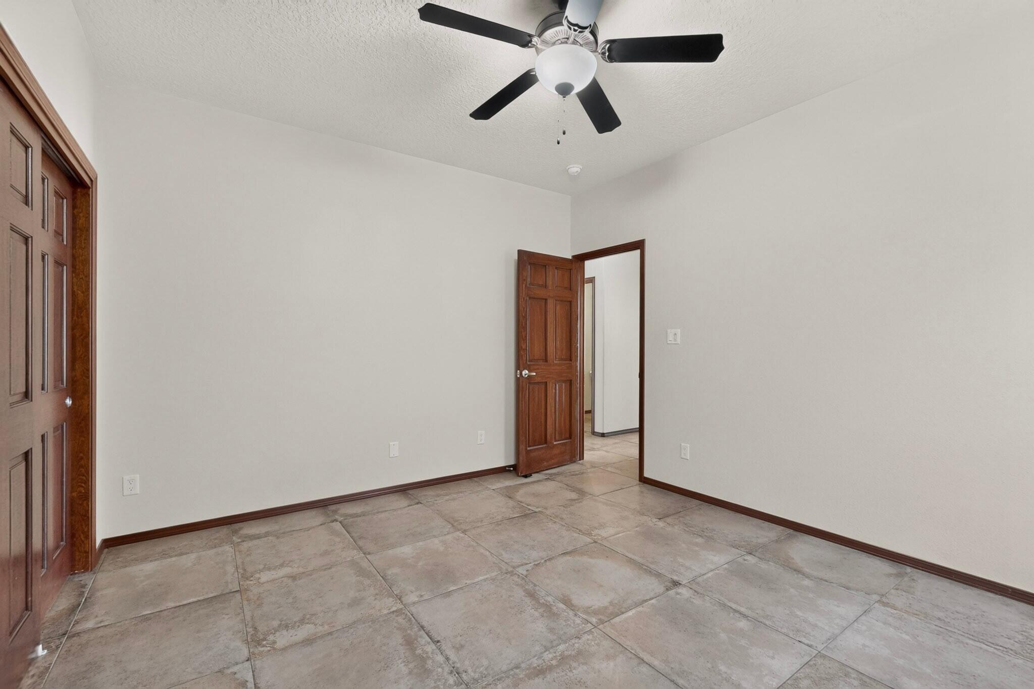 Photo 3 — 6324 Camino De Paz Road NW