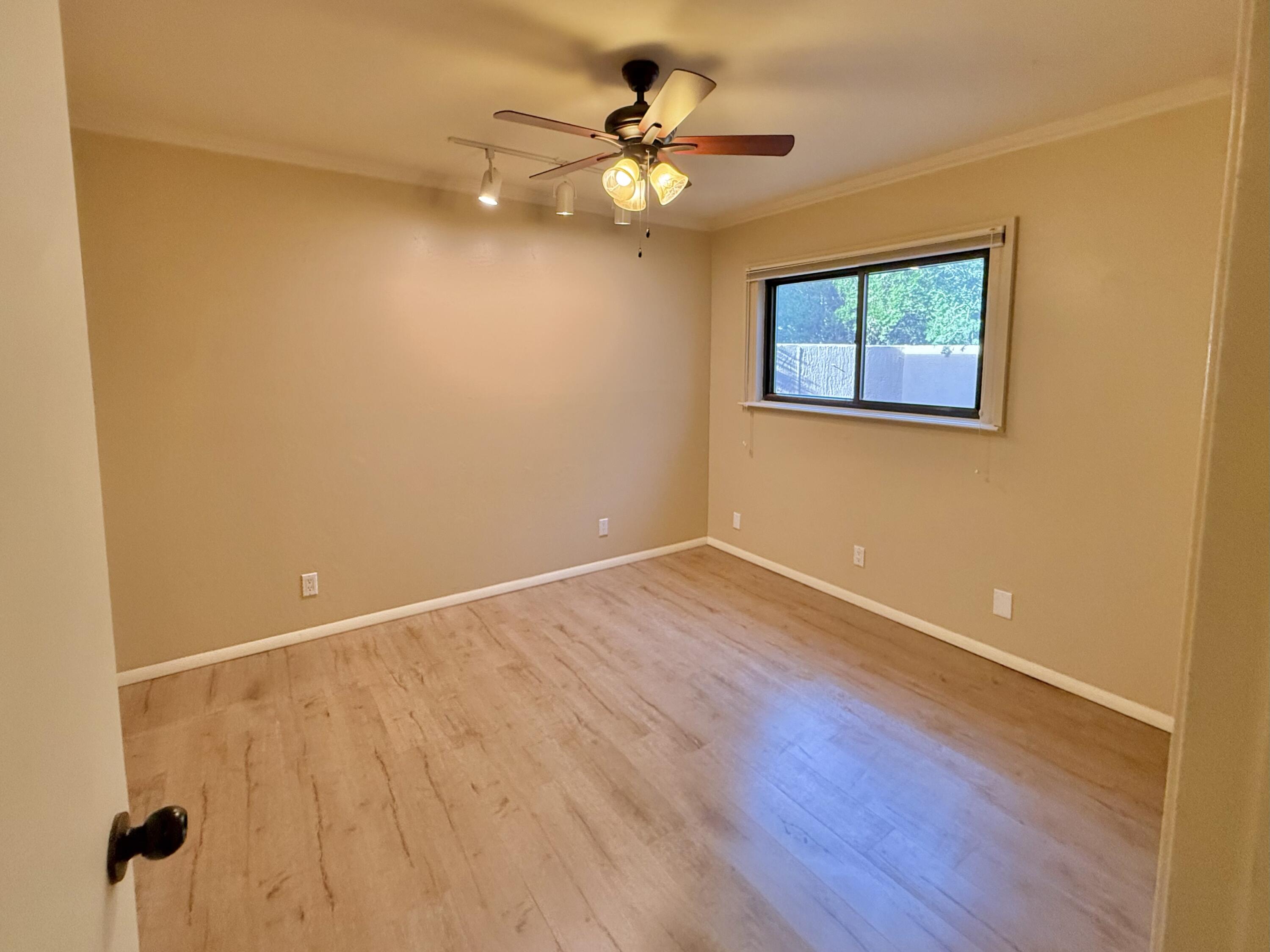 Photo 6 — 2526 Tramway Terrace Court NE