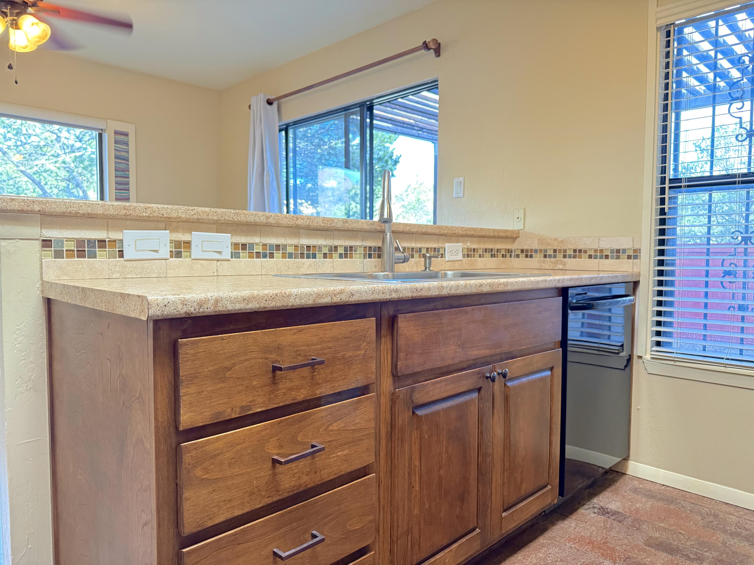 Photo 7 — 2526 Tramway Terrace Court NE