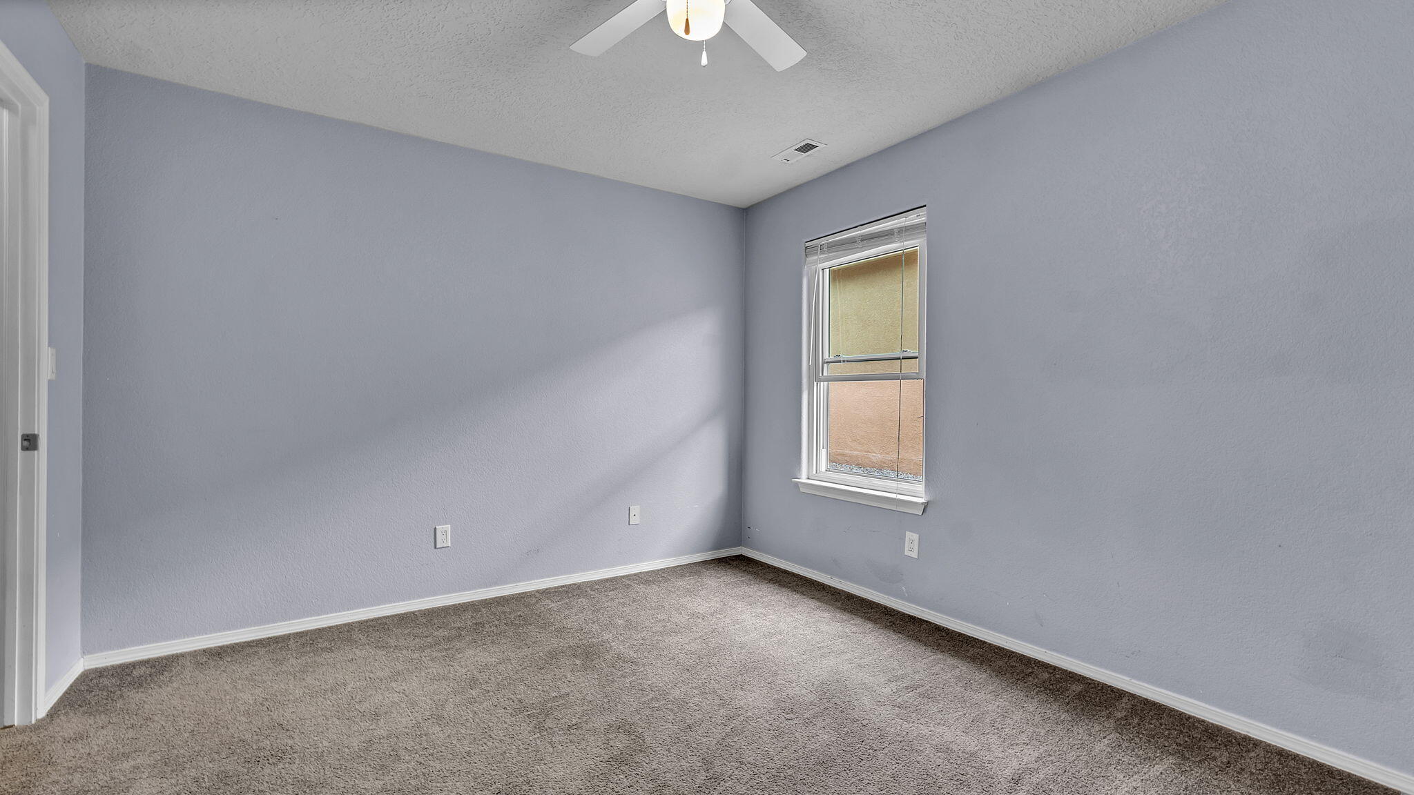 Photo 12 — 9704 Mogollon Drive NW
