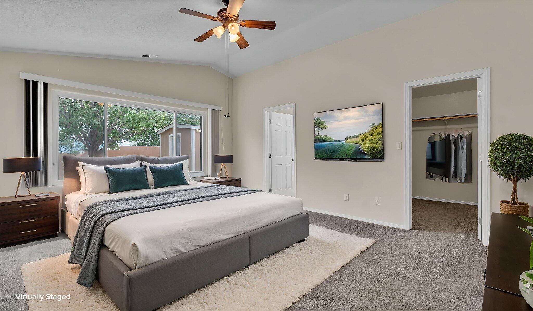 Photo 13 — 9704 Mogollon Drive NW