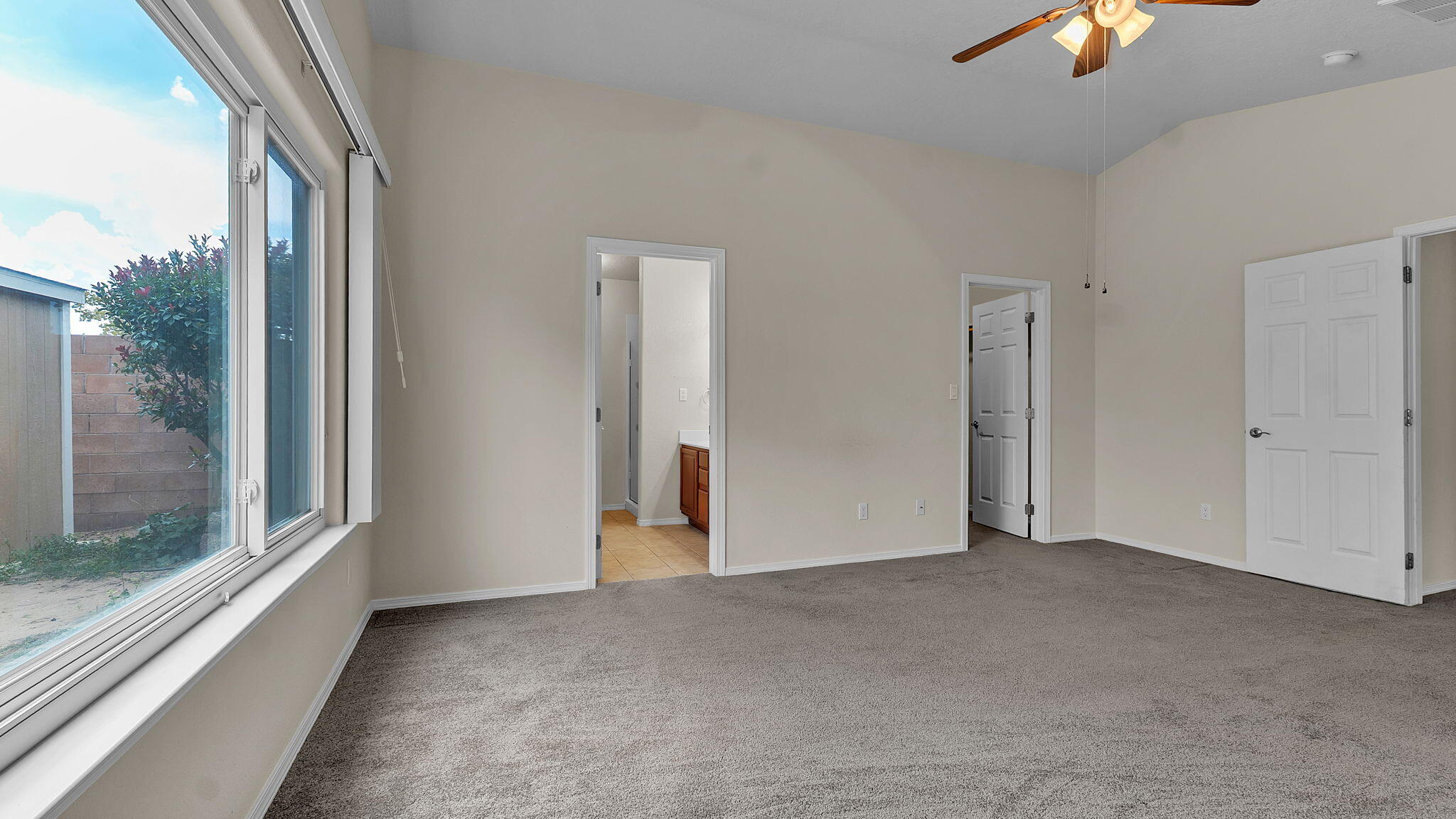 Photo 15 — 9704 Mogollon Drive NW