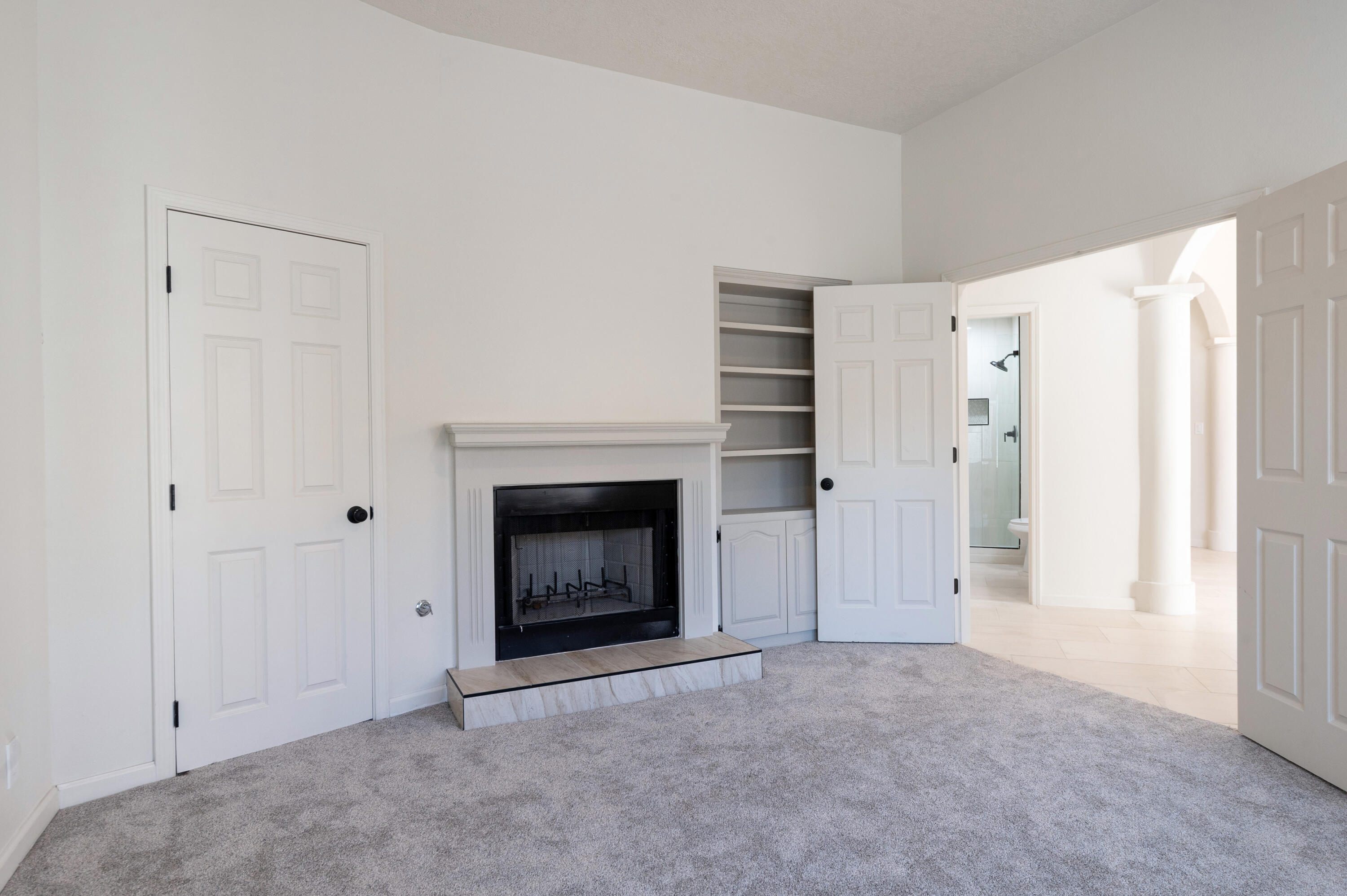 Photo 17 — 11509 Woodmar Lane NE