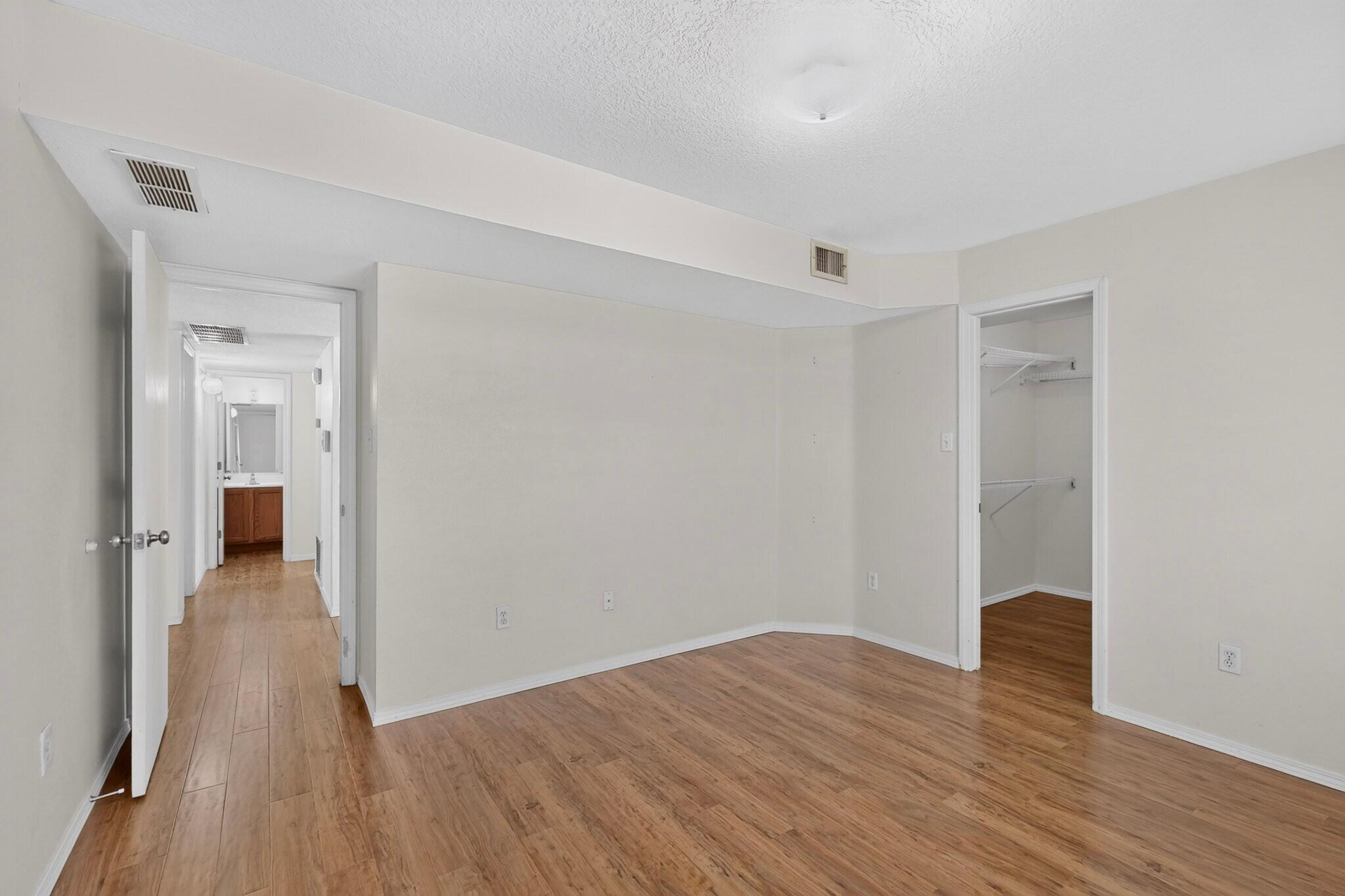 Photo 17 — 8500 Rushing Brook Avenue SW