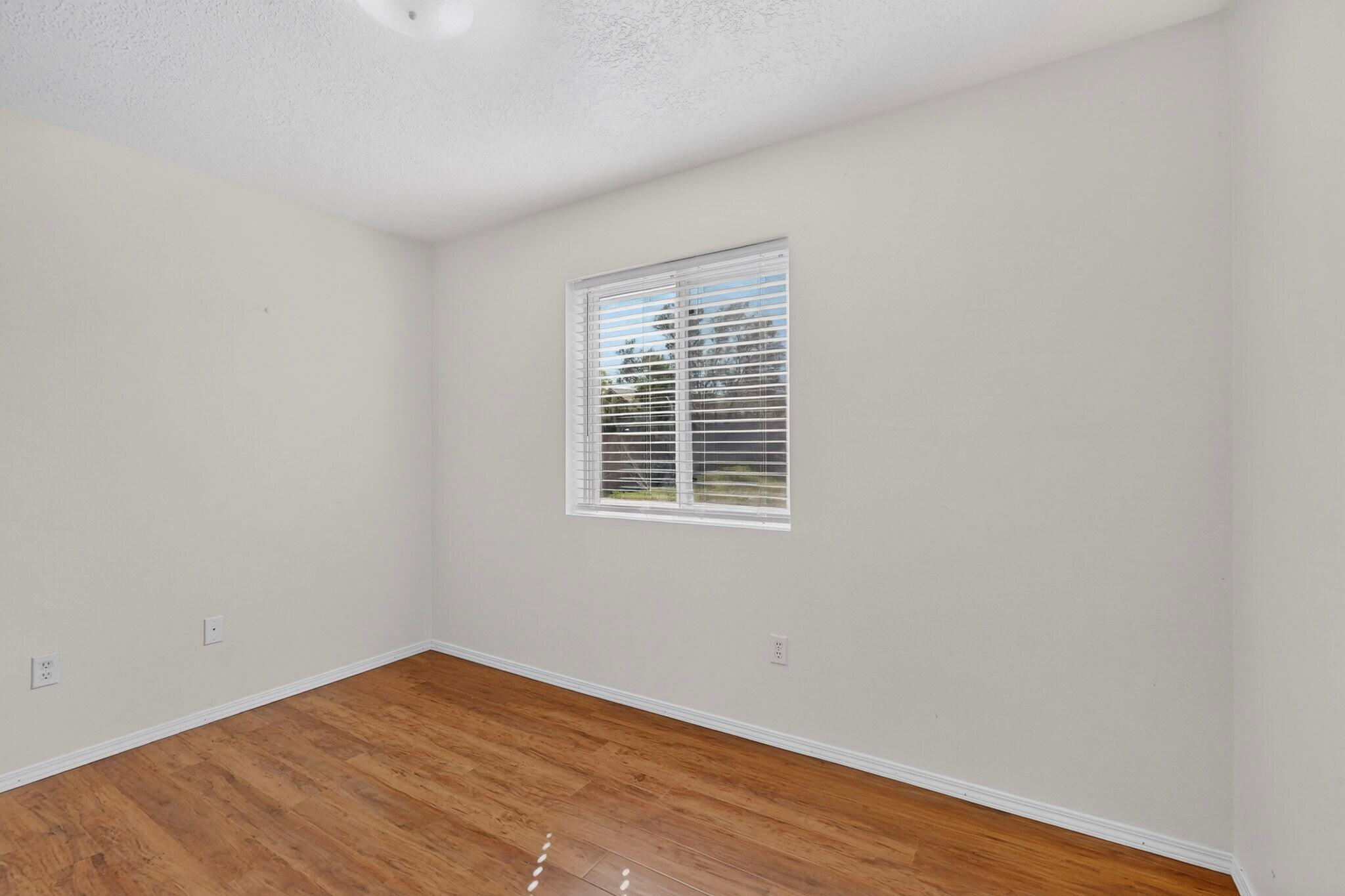 Photo 4 — 8500 Rushing Brook Avenue SW
