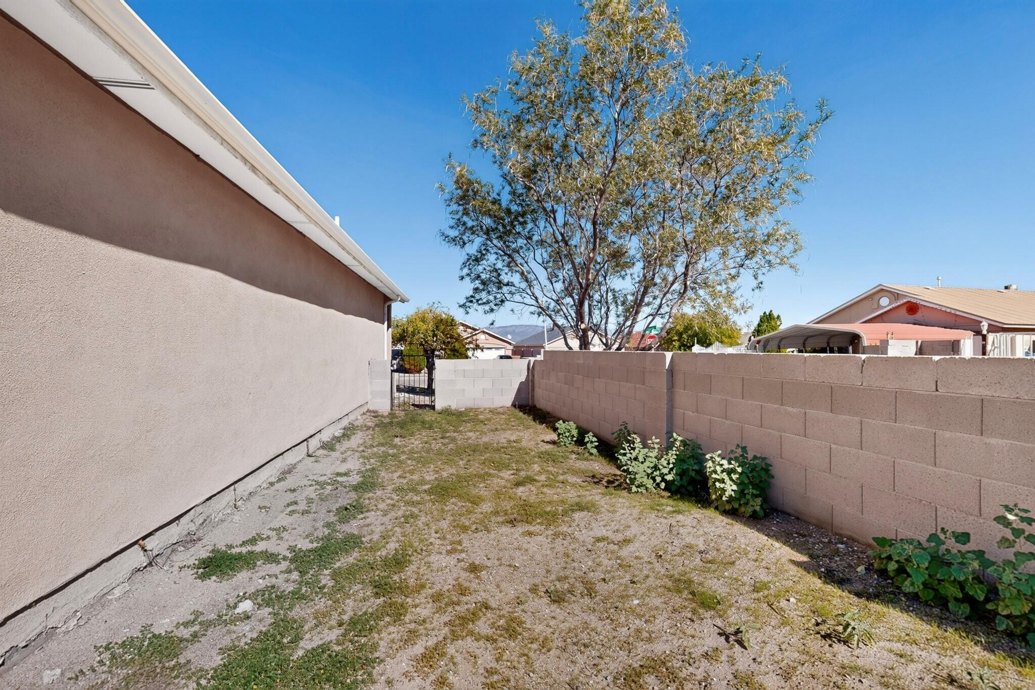 Photo 14 — 8500 Rushing Brook Avenue SW