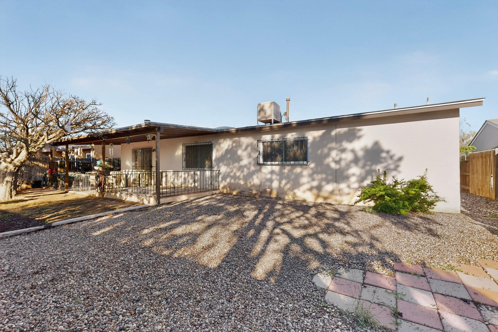 Photo 12 — 5140 Vista De Luz Drive NW