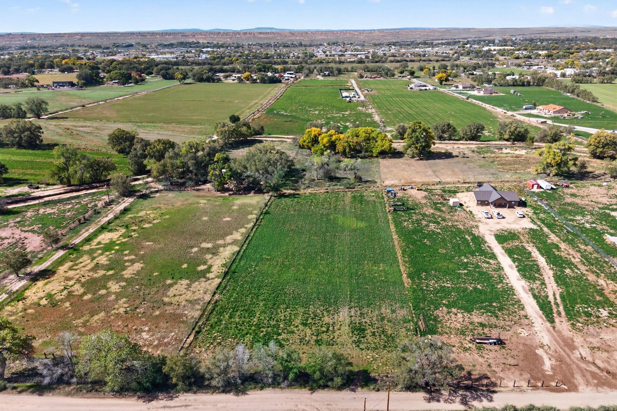 Photo 3 — 21 Acequia