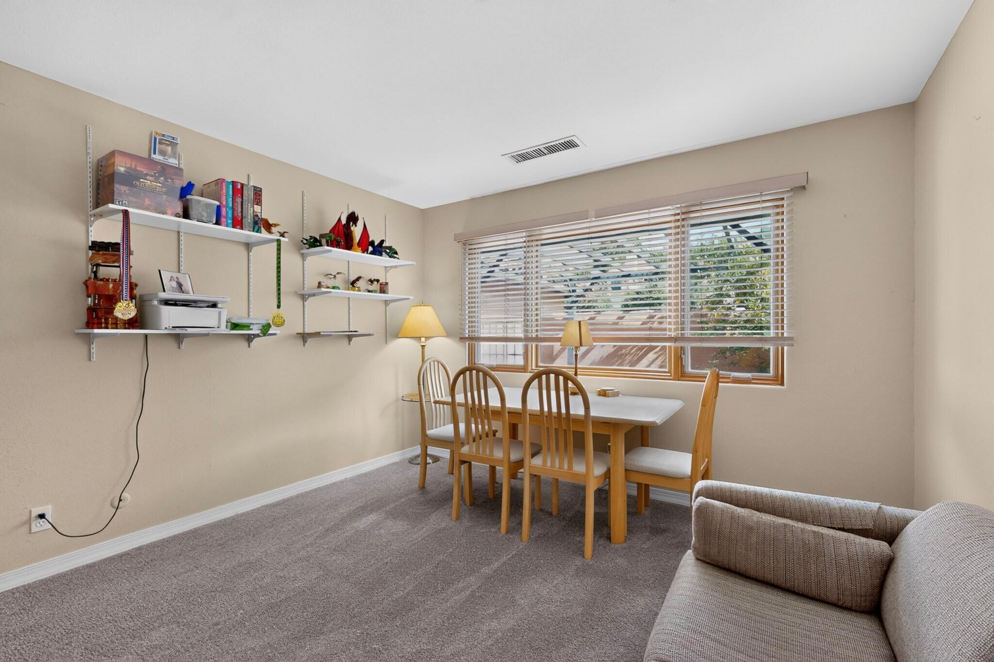 Photo 18 — 4417 Roxbury Avenue NE