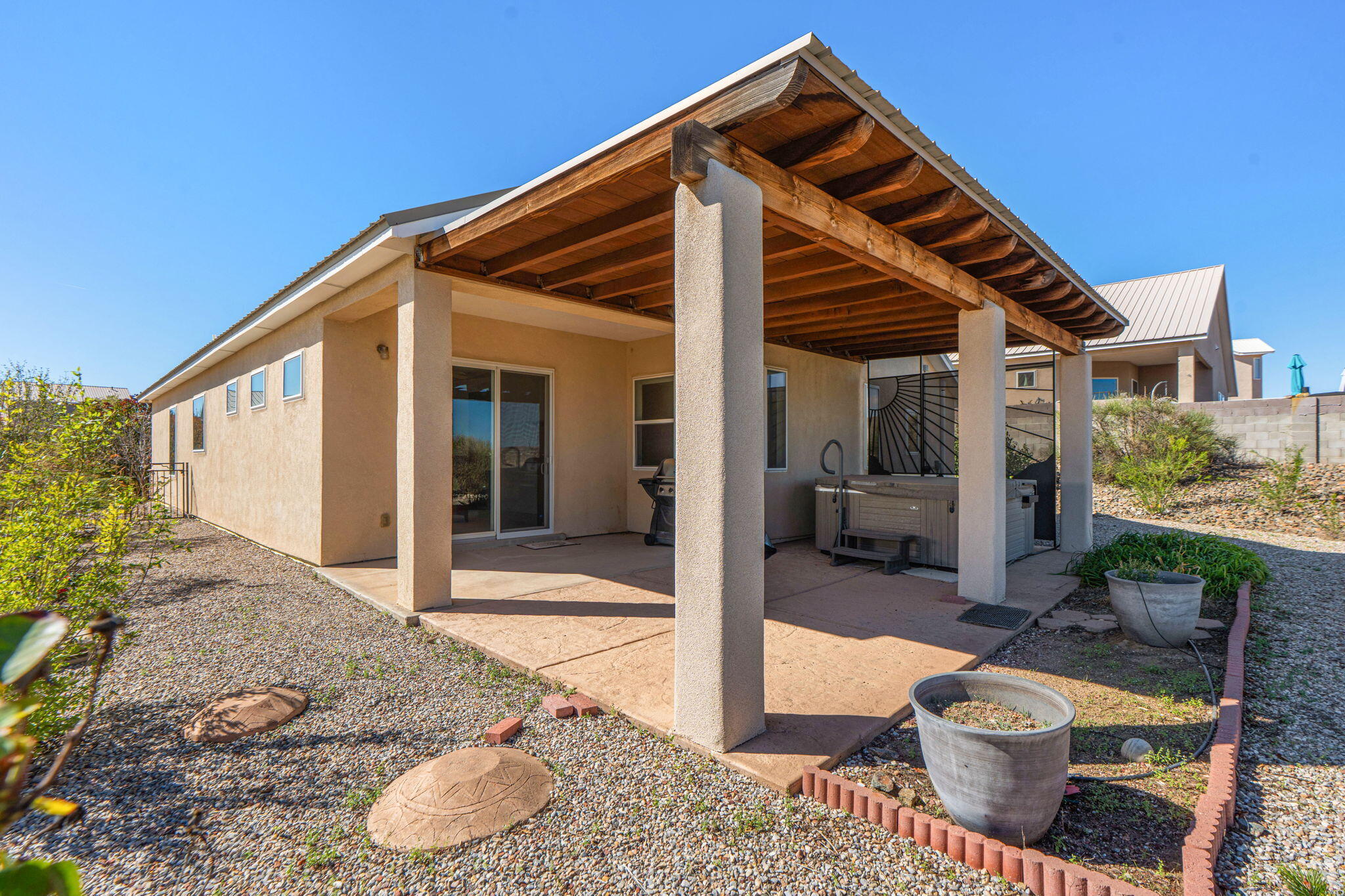 Photo 17 — 324 Encantado Ridge Court NE