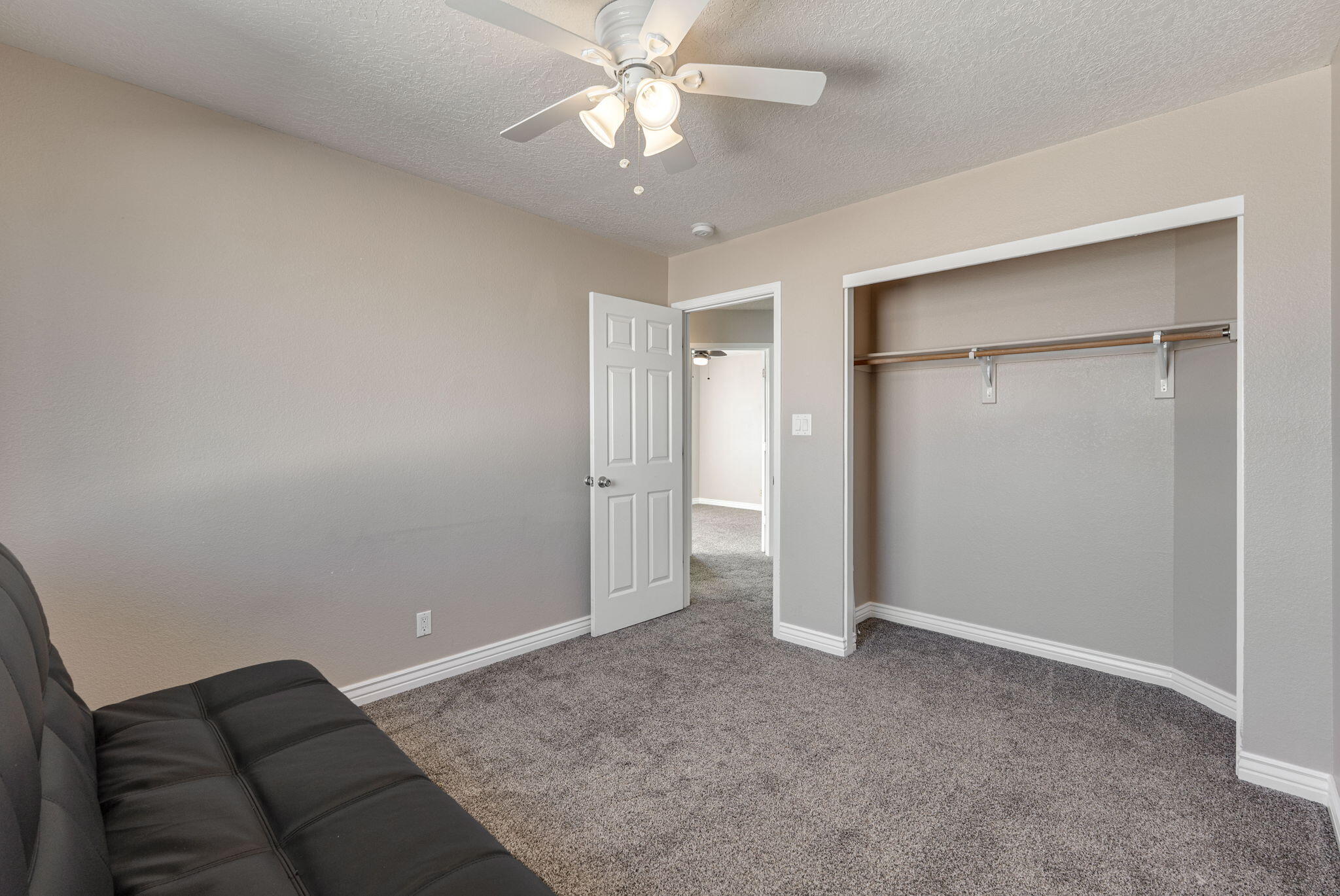 Photo 18 — 8305 Calle Ensueno NW